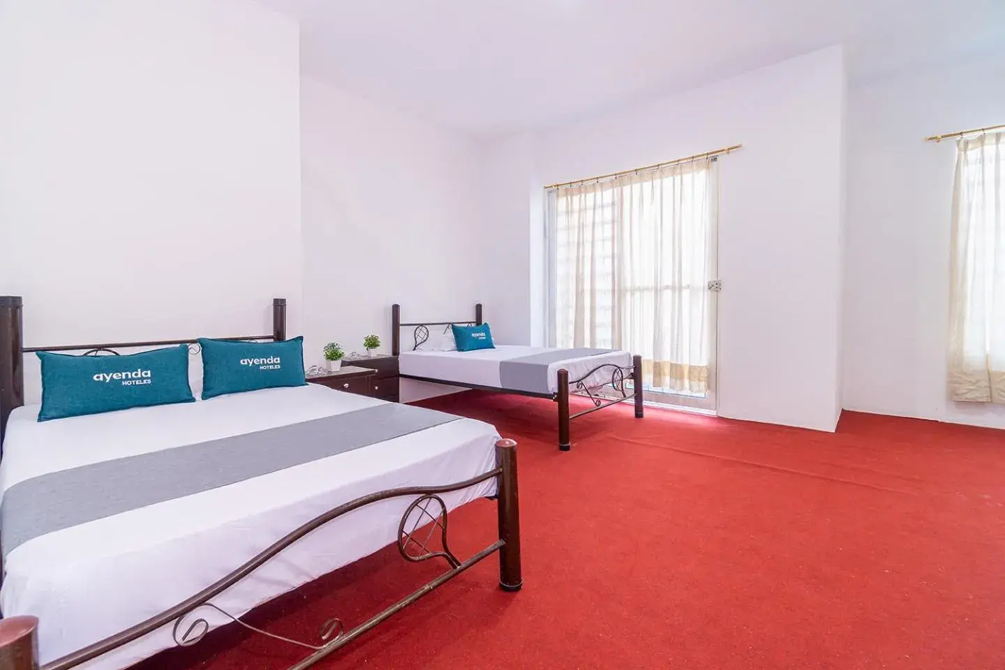 Standard Triple Room in Hotel De Las Mercedes Standard Triple Room in Hotel De Las Mercedes