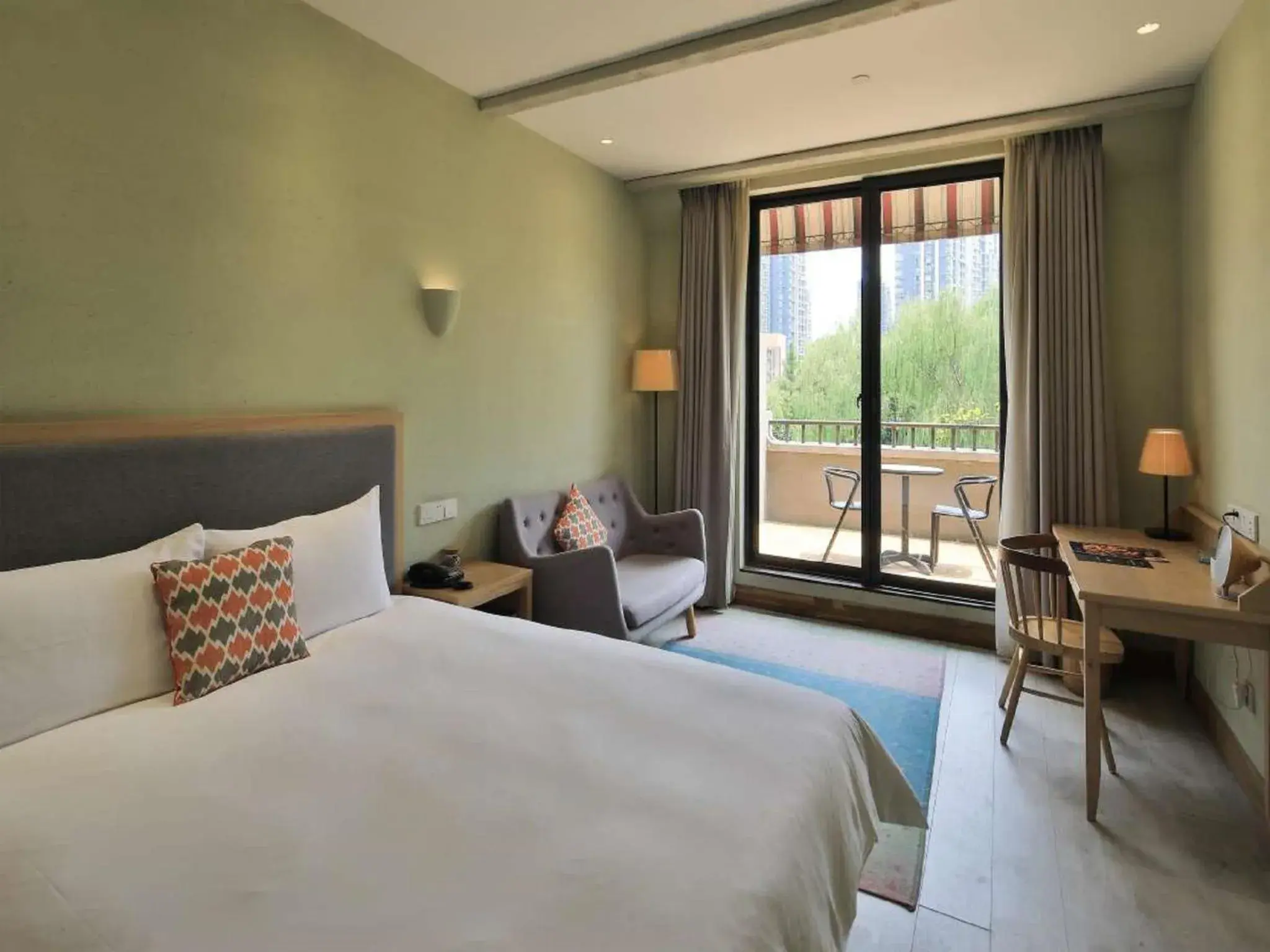 Double Room with Balcony in EBO Hotel Zijin gang Asian Games Park Store Zhejiang university Double Room with Balcony in EBO Hotel Zijin gang Asian Games Park Store Zhejiang university