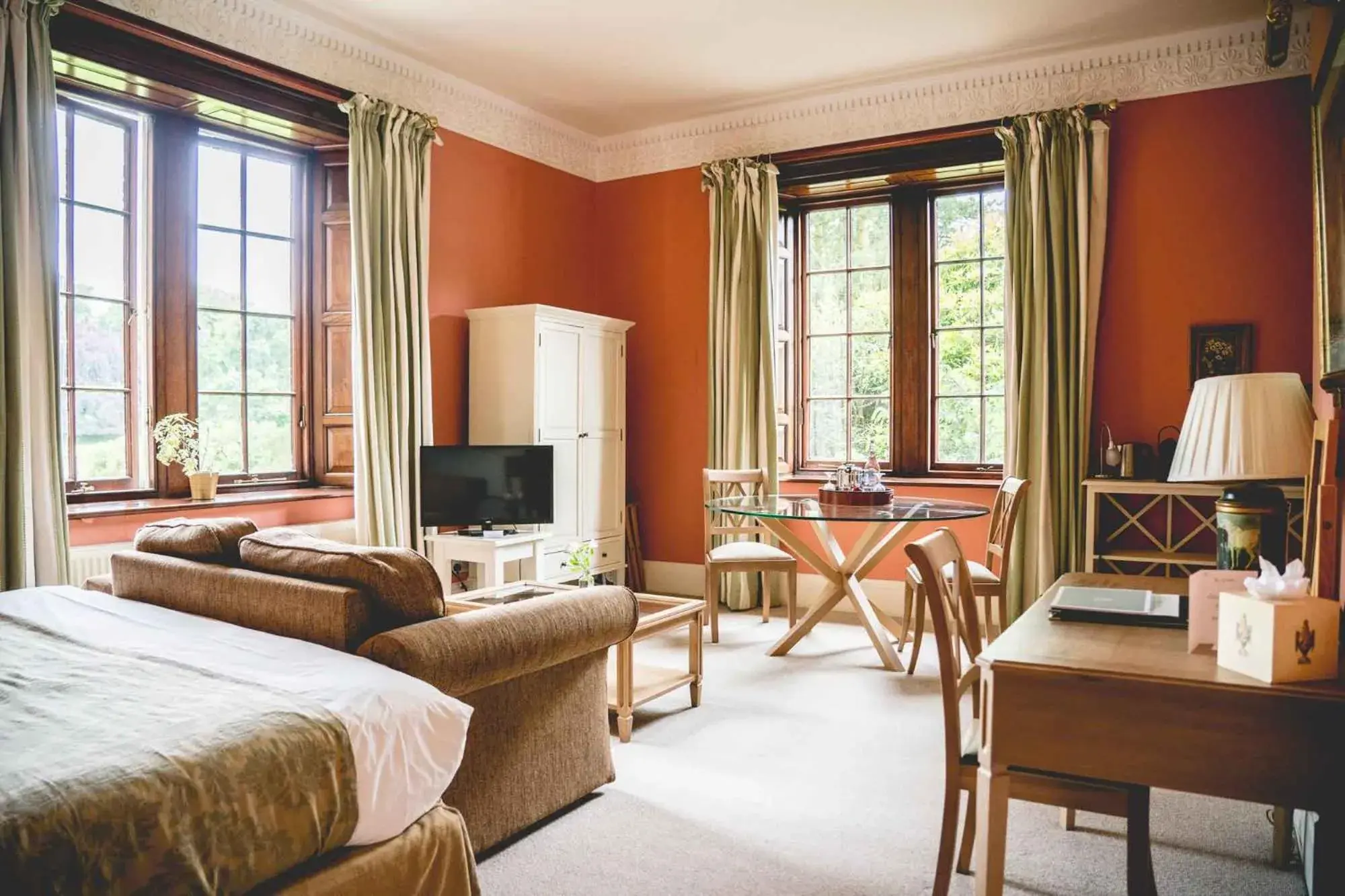 Deluxe Double Room in Swinton Park Deluxe Double Room in Swinton Park