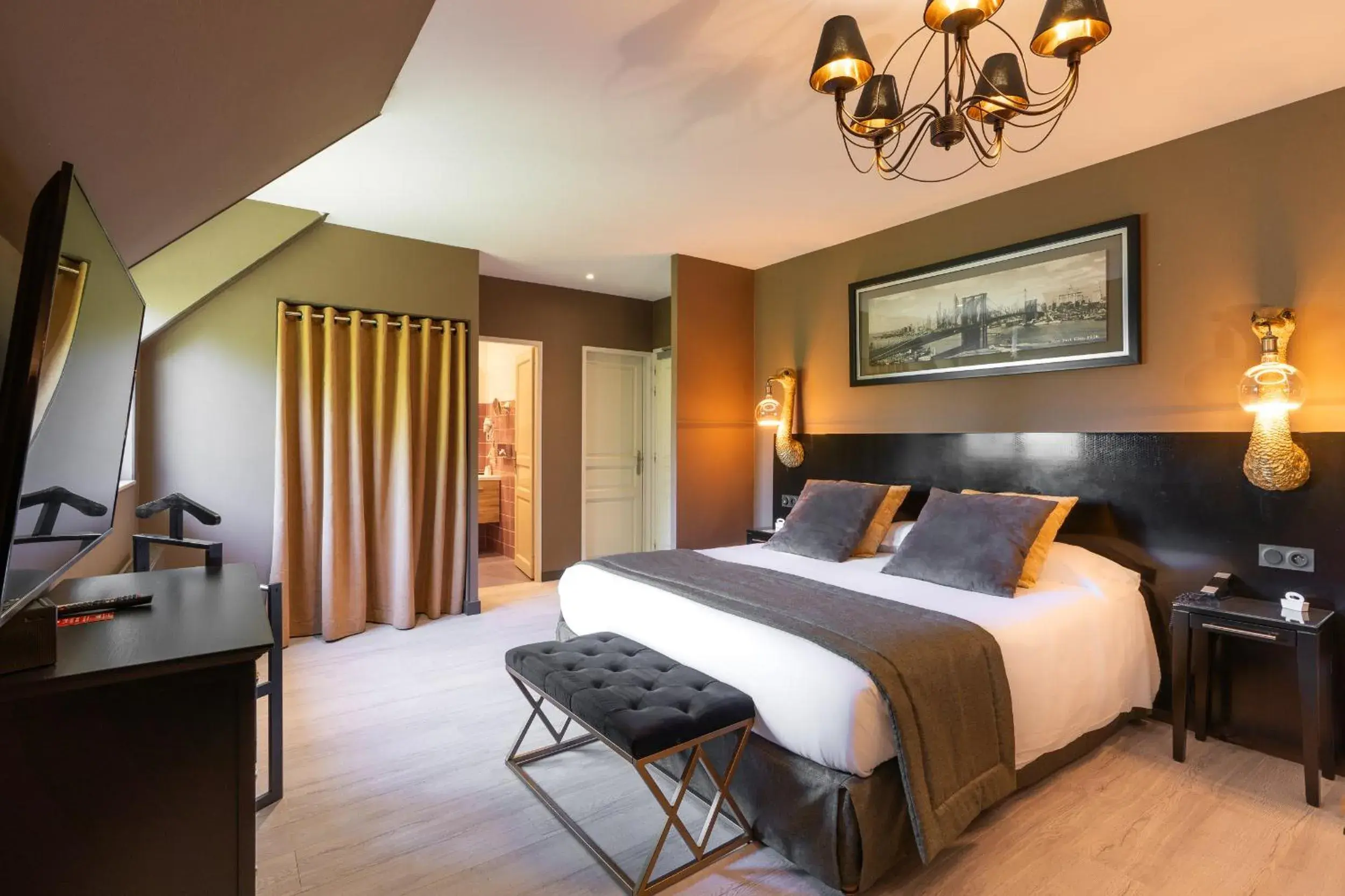 Superior Double Room with Spa Access in Le Manoir De La Poterie & Spa Superior Double Room with Spa Access in Le Manoir De La Poterie & Spa