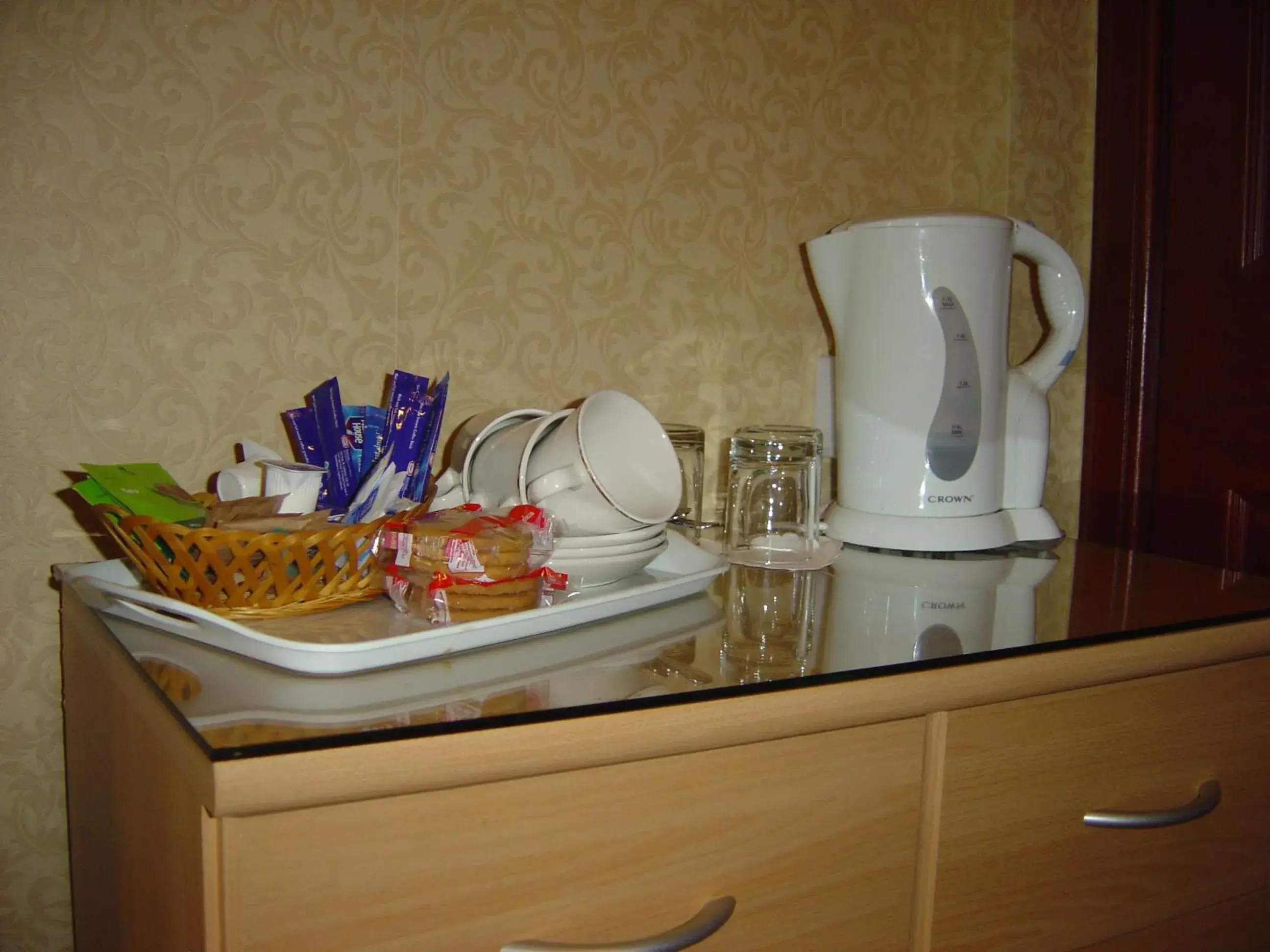 Twin Room in The Hill Hotel Twin Room in The Hill Hotel