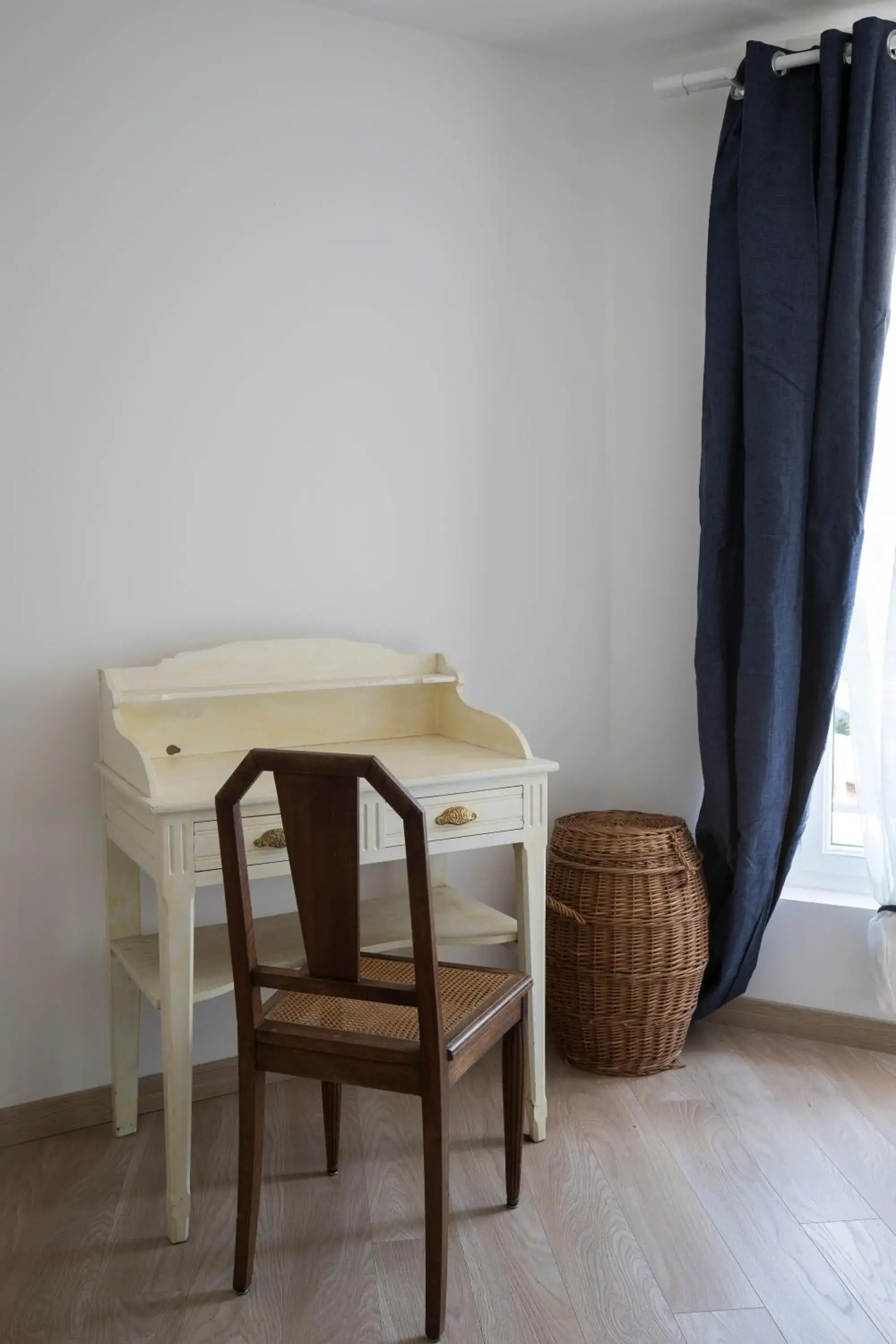 Family Room with Private Bathroom in BREVOCEAN Chb calme Côte Atlantique Family Room with Private Bathroom in BREVOCEAN Chb calme Côte Atlantique