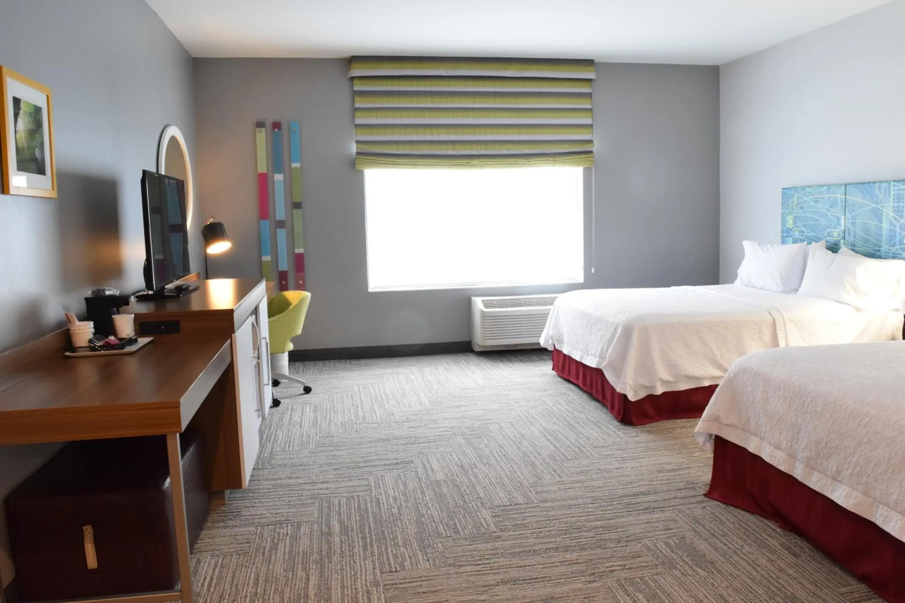 Queen Room with Two Queen Beds and Roll-In Shower - Mobility Access/Non-Smoking in Hampton Inn Hamburg Queen Room with Two Queen Beds and Roll-In Shower - Mobility Access/Non-Smoking in Hampton Inn Hamburg