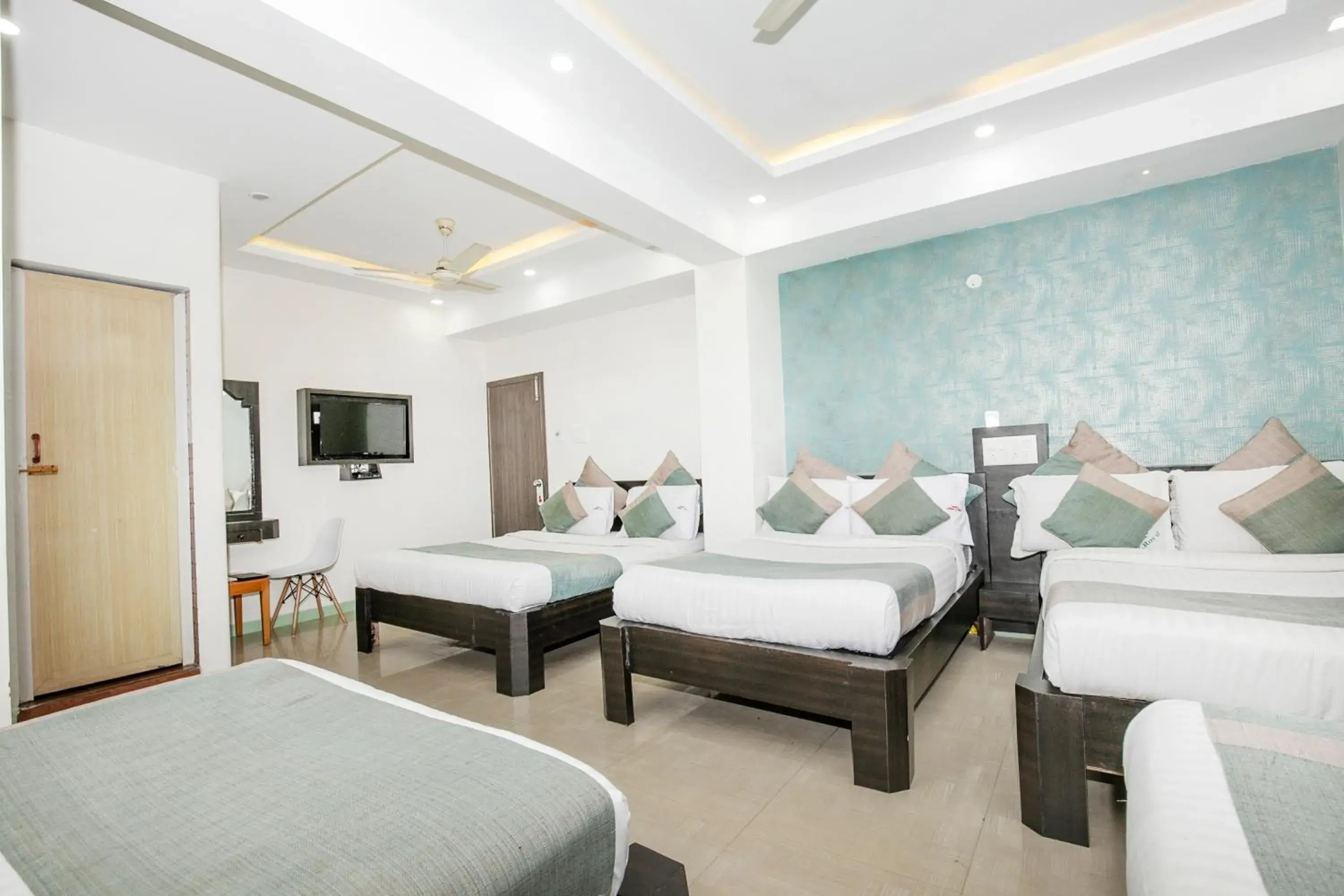 Deluxe Family Room in Aishwarya Le Royal Deluxe Family Room in Aishwarya Le Royal