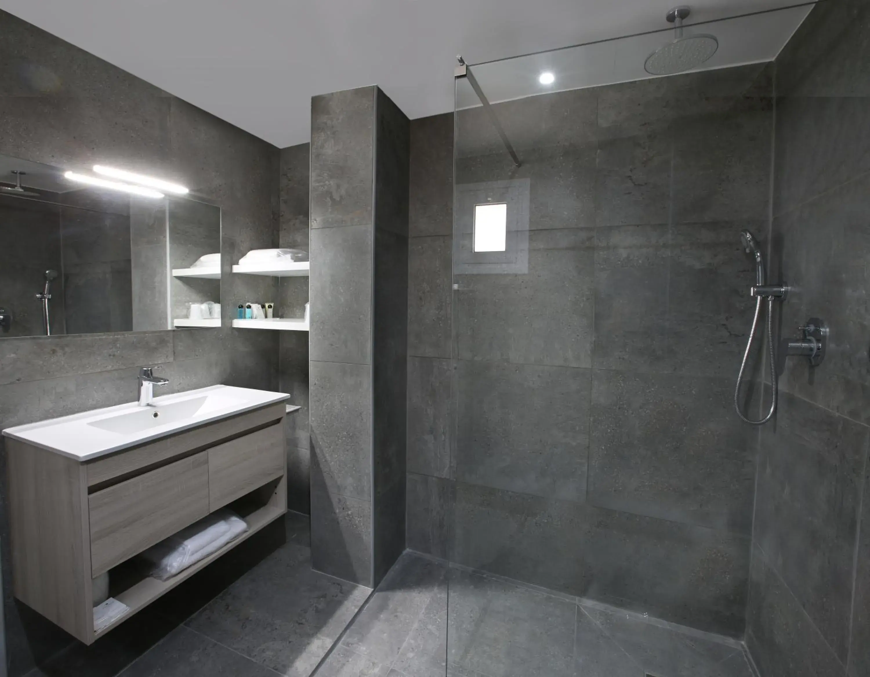 Family Room (2 Adults + 2 Children) in Centrum Hotel - City Center Family Room (2 Adults + 2 Children) in Centrum Hotel - City Center