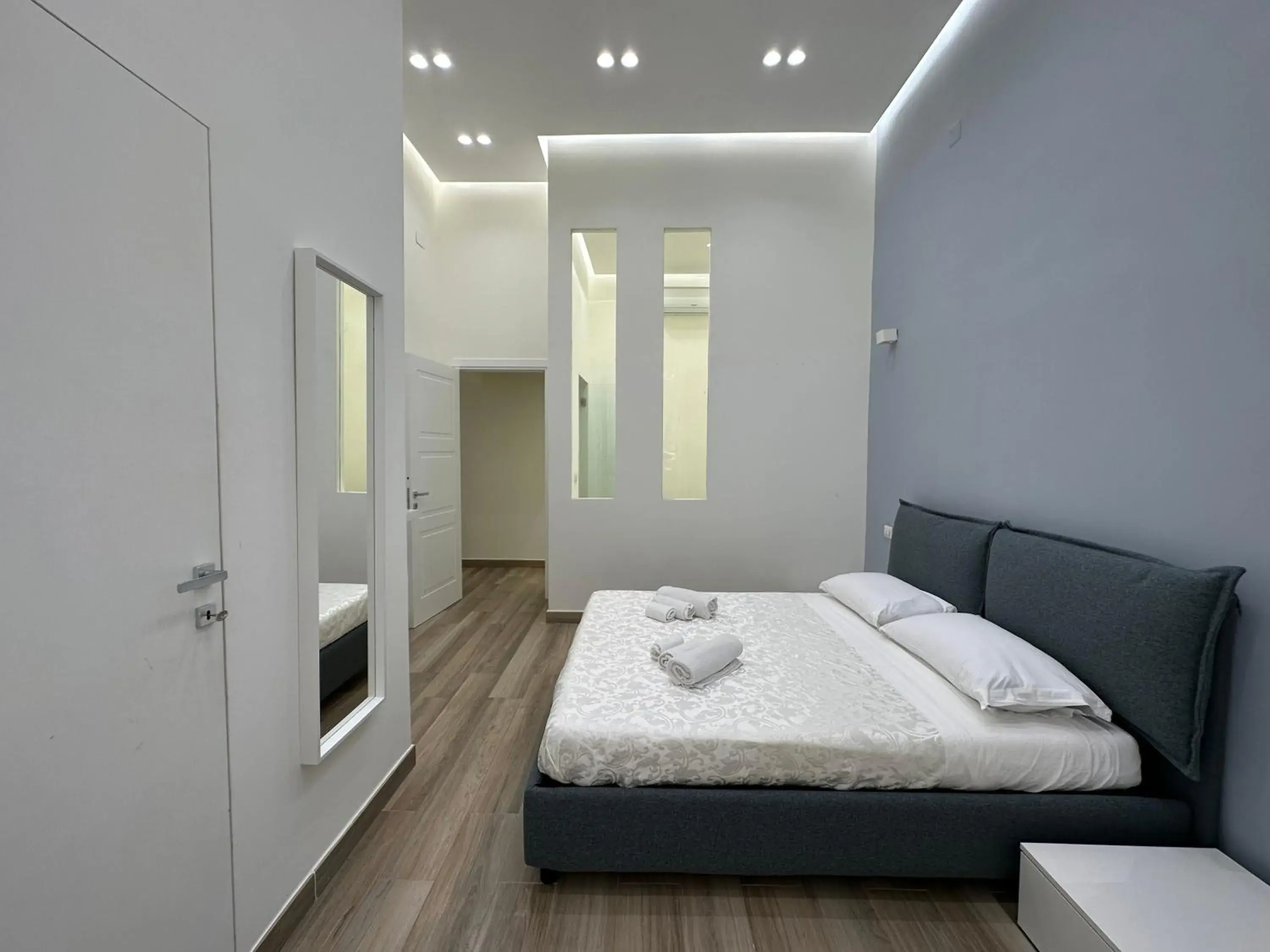 Superior Apartment - single occupancy in Sun Art Naples Rooms Superior Apartment - single occupancy in Sun Art Naples Rooms