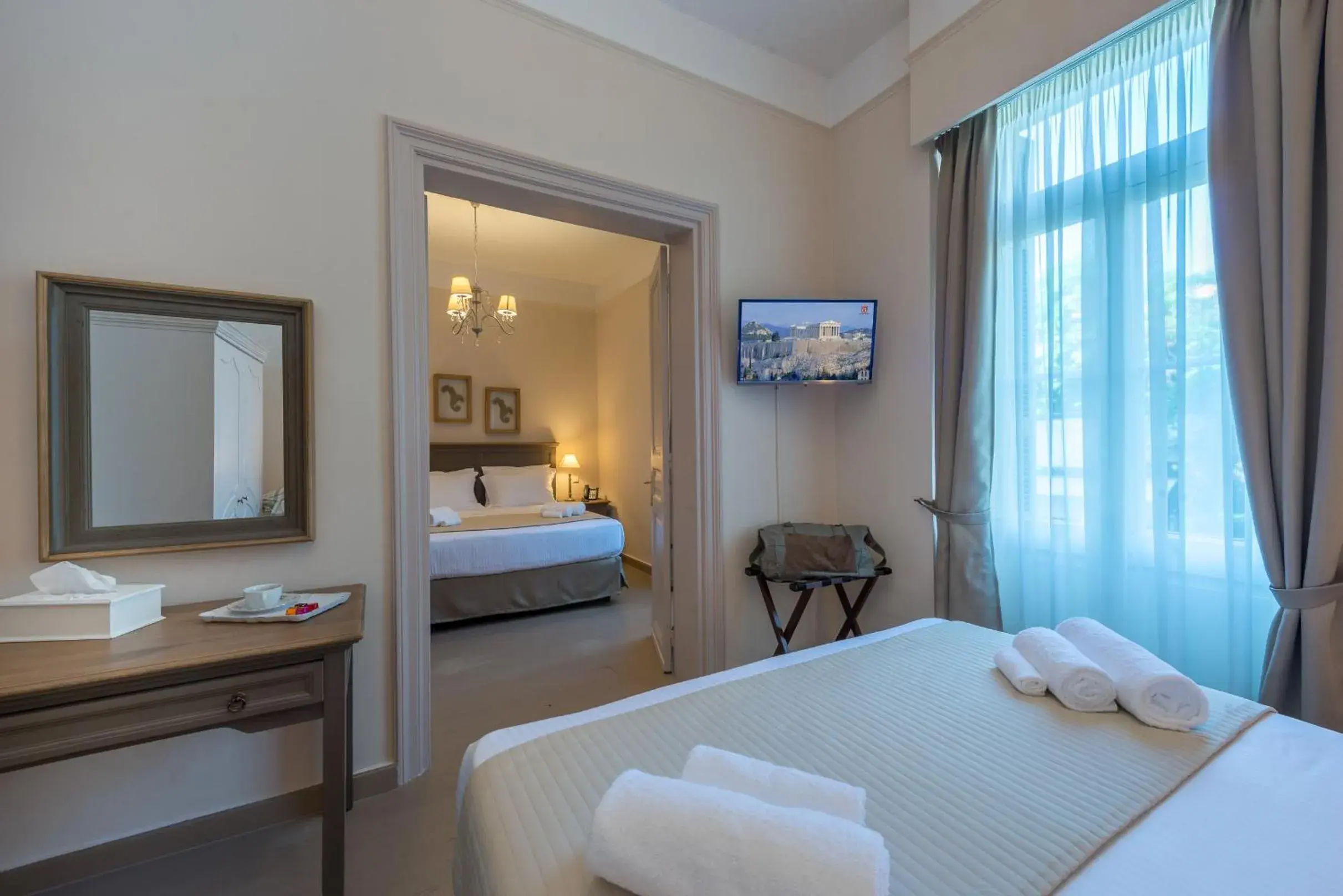 Deluxe Quadruple Room with Square View in Palladian Home Deluxe Quadruple Room with Square View in Palladian Home