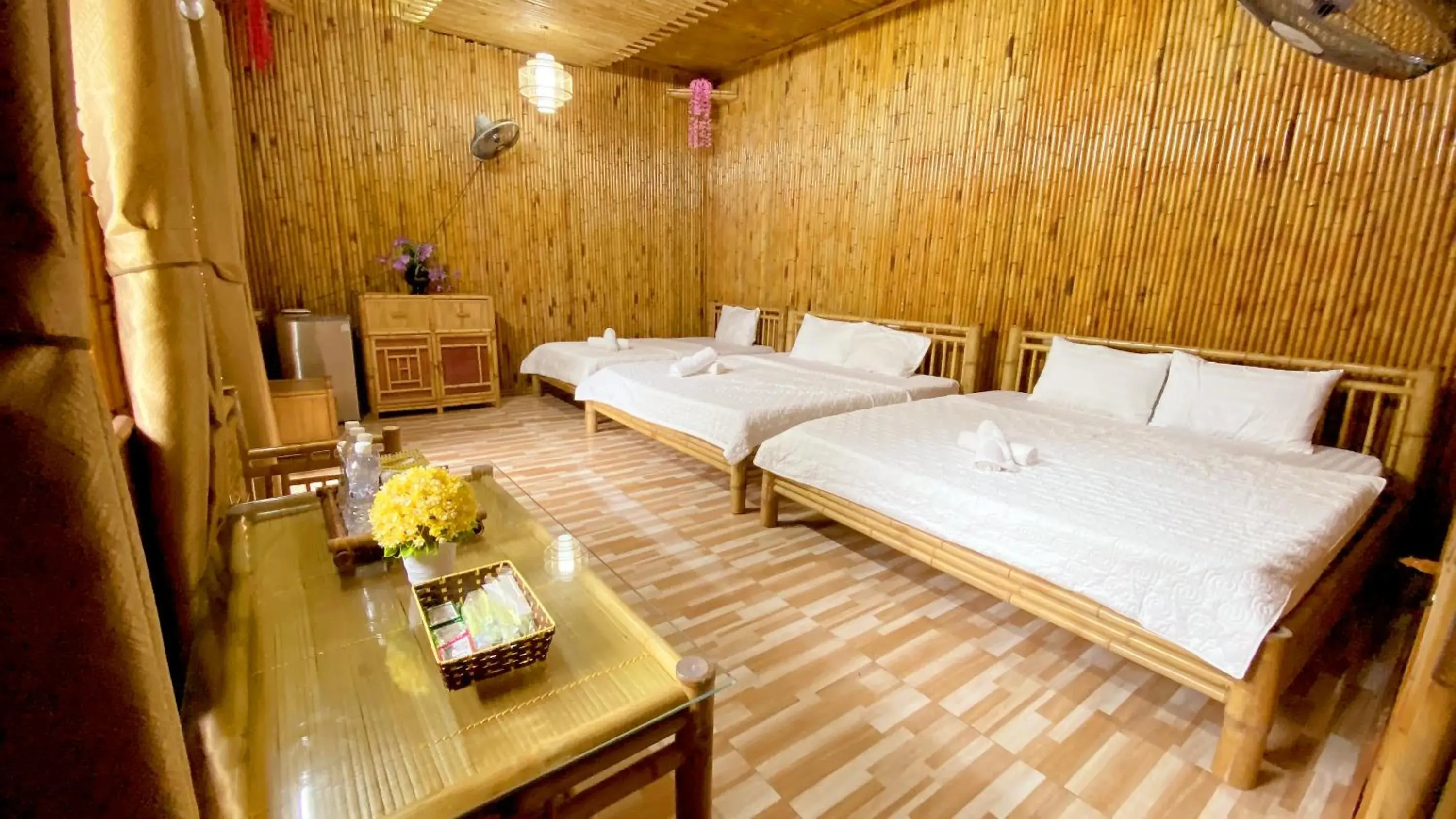 Deluxe Family Room in Quoc Khanh Bamboo Homestay Deluxe Family Room in Quoc Khanh Bamboo Homestay