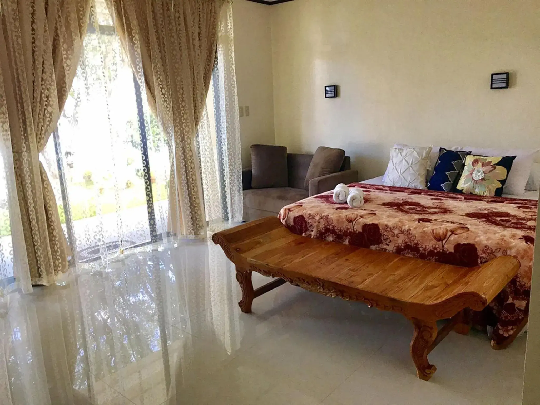 Deluxe King Room in Bentrina Diving Resort Deluxe King Room in Bentrina Diving Resort