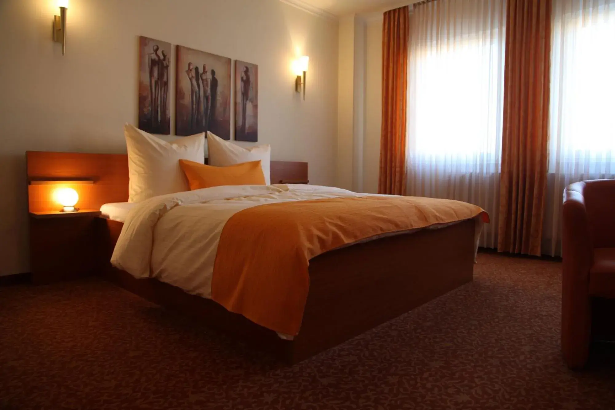 Triple Room in my CITY HOTEL Triple Room in my CITY HOTEL