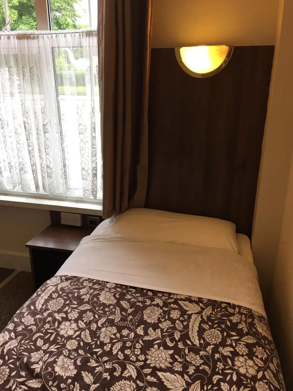 Single Room with Shower in South Fork Guest House Single Room with Shower in South Fork Guest House