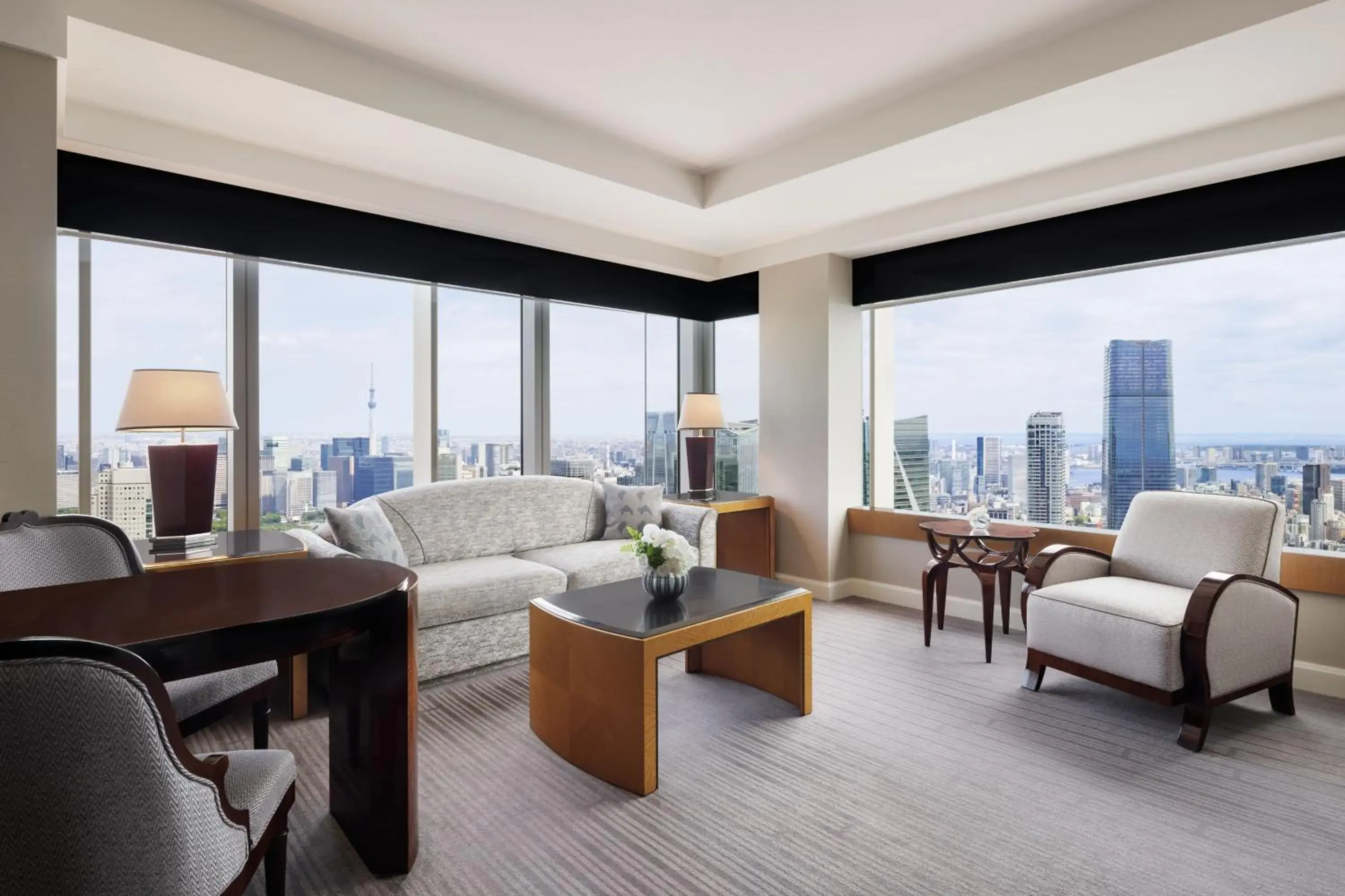 One-Bedroom Premier Executive Suite in The Ritz-Carlton, Tokyo One-Bedroom Premier Executive Suite in The Ritz-Carlton, Tokyo