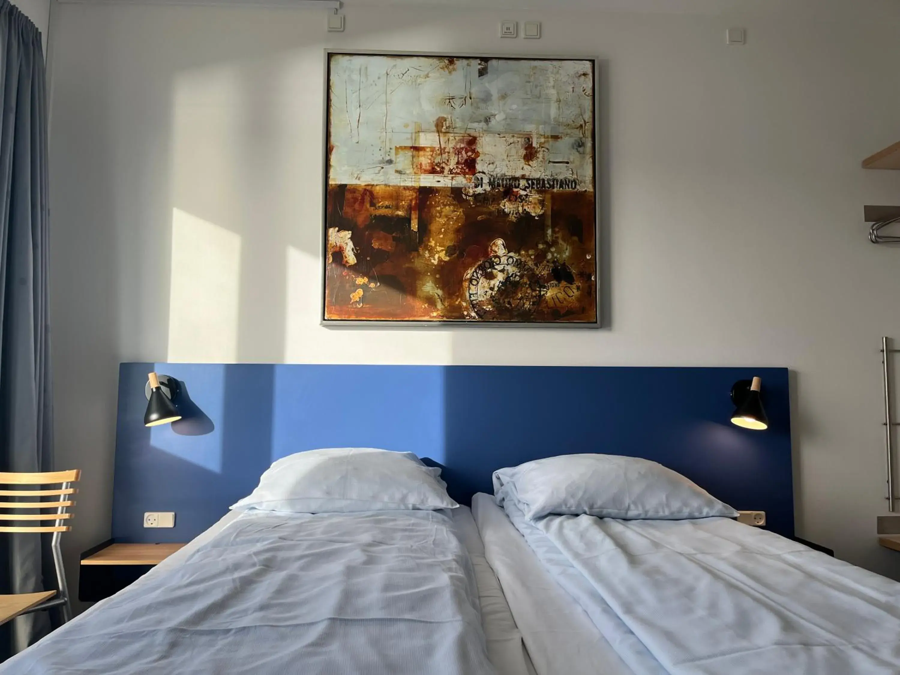 Small Double Room with Sea View in BB-Hotel Aarhus Havnehotellet Small Double Room with Sea View in BB-Hotel Aarhus Havnehotellet