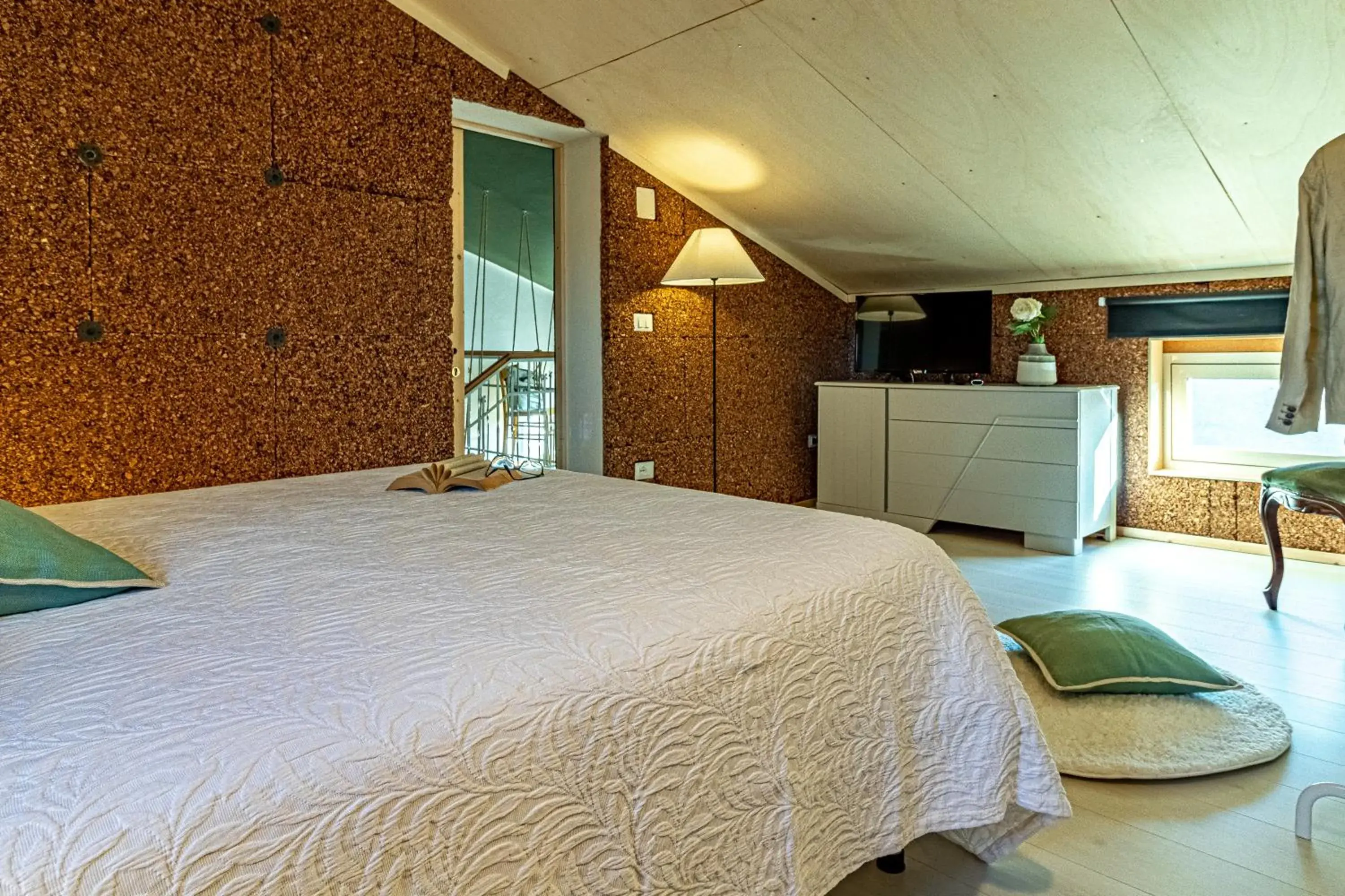 Superior Double Room - single occupancy in Lotus House Superior Double Room - single occupancy in Lotus House