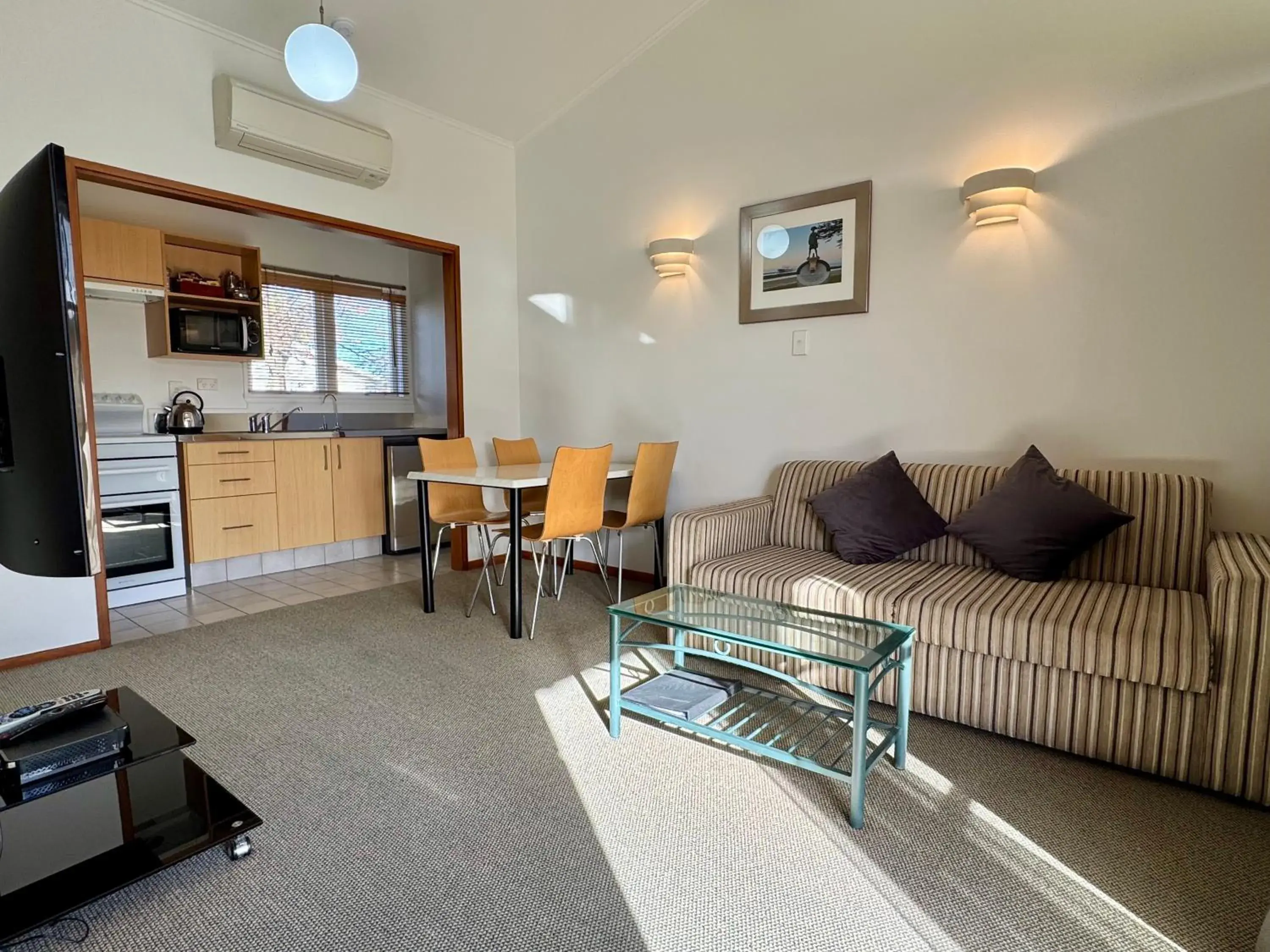 Executive Room with spa in Teal Motor Lodge Executive Room with spa in Teal Motor Lodge