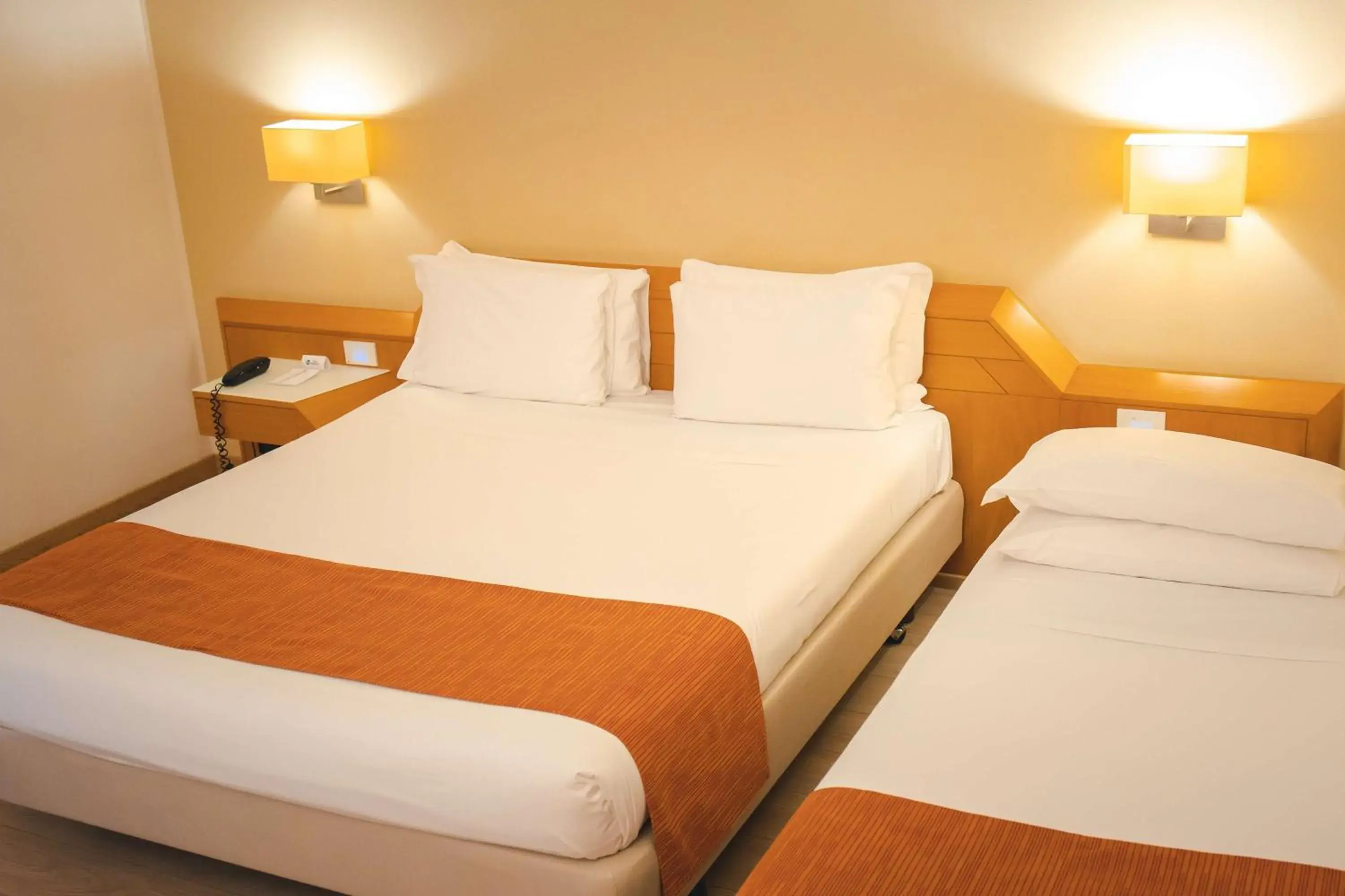 Triple Room in Best Western Mirage Hotel Fiera Triple Room in Best Western Mirage Hotel Fiera