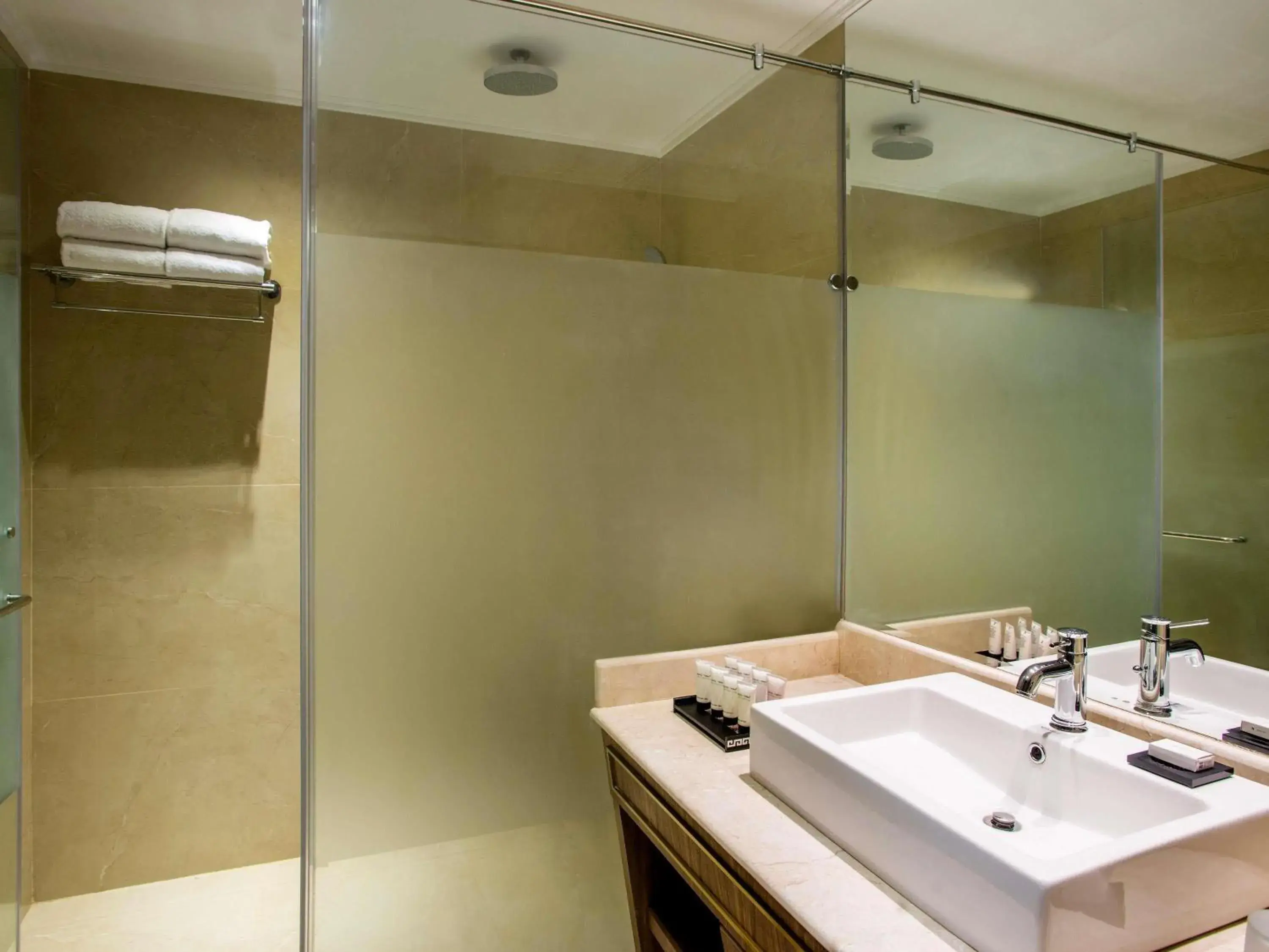 Executive Suite Pool & Garden View in Mövenpick Hotel Cairo - Media City Executive Suite Pool & Garden View in Mövenpick Hotel Cairo - Media City