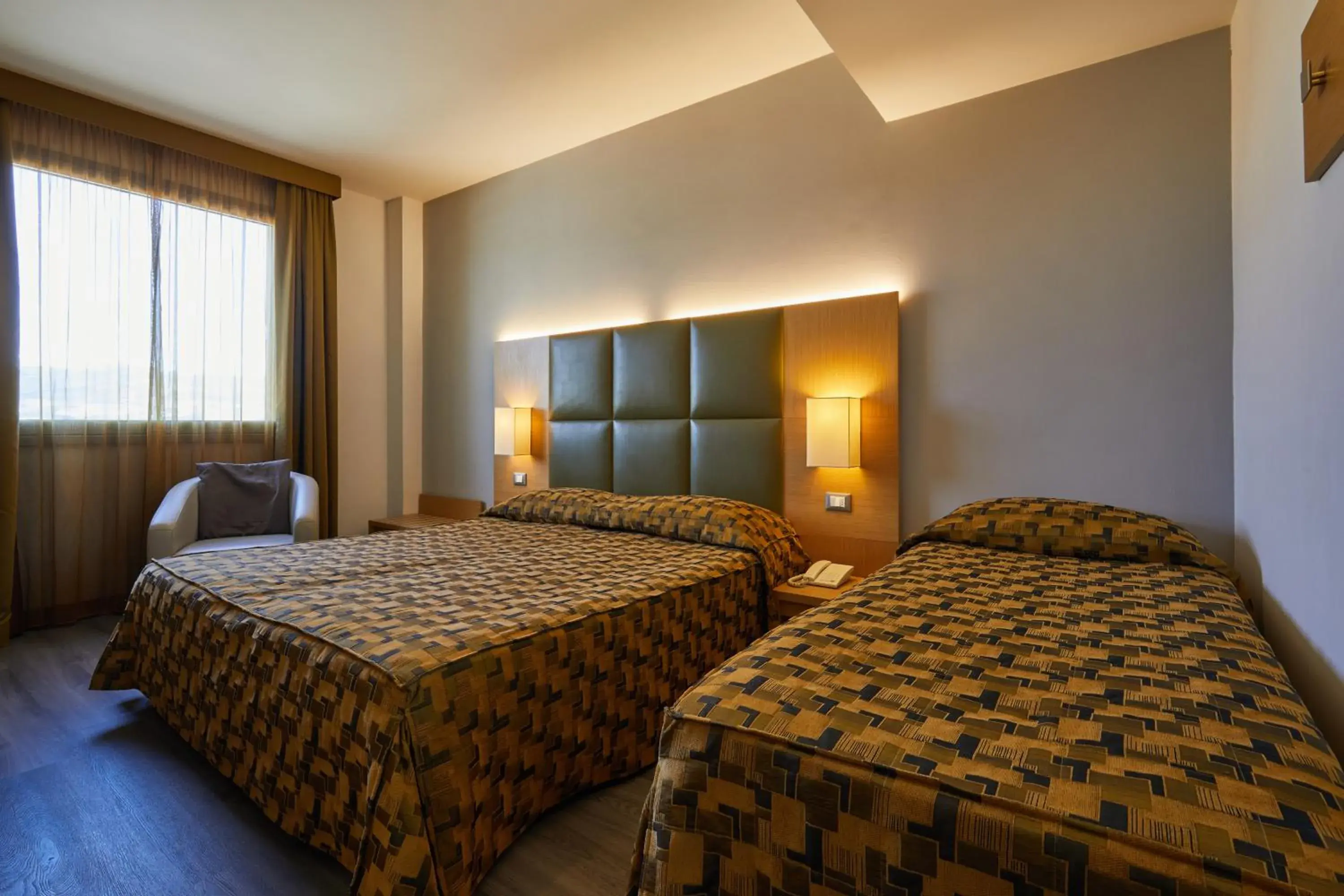 Triple Room in Castelmartini Wellness & Business Hotel Triple Room in Castelmartini Wellness & Business Hotel