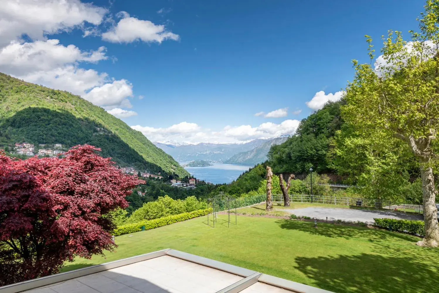 Double Room with Lake View in Locanda Sant' Anna Double Room with Lake View in Locanda Sant' Anna