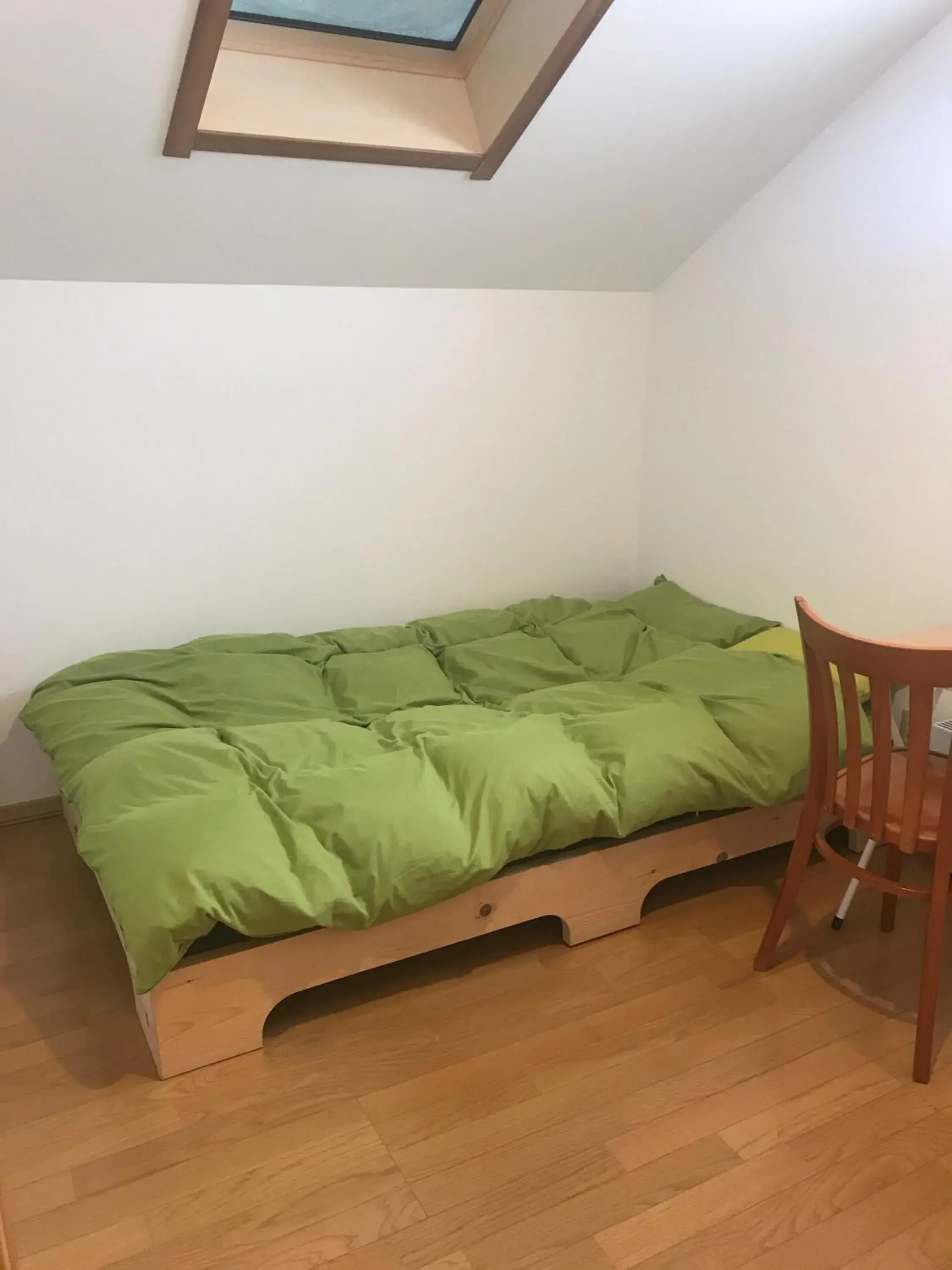 Niseko Guesthouse Nalu. Niseko Guesthouse Nalu.