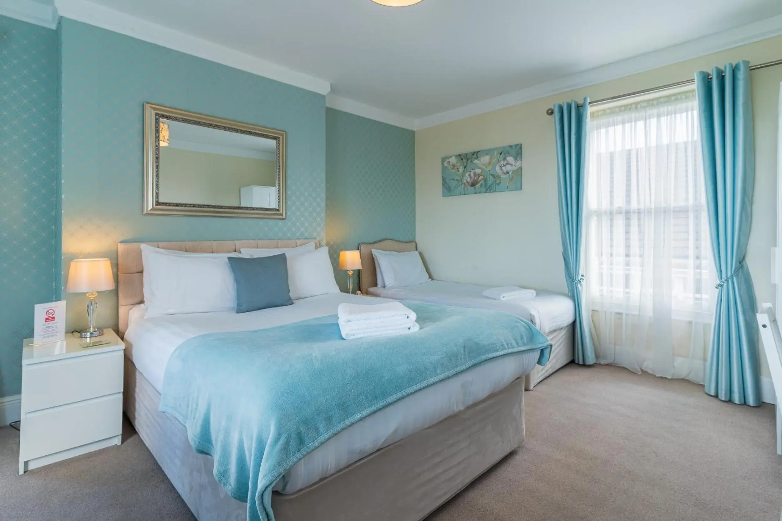 Deluxe Double or Twin Room with Sea View in Rooms at The Highcliffe Deluxe Double or Twin Room with Sea View in Rooms at The Highcliffe
