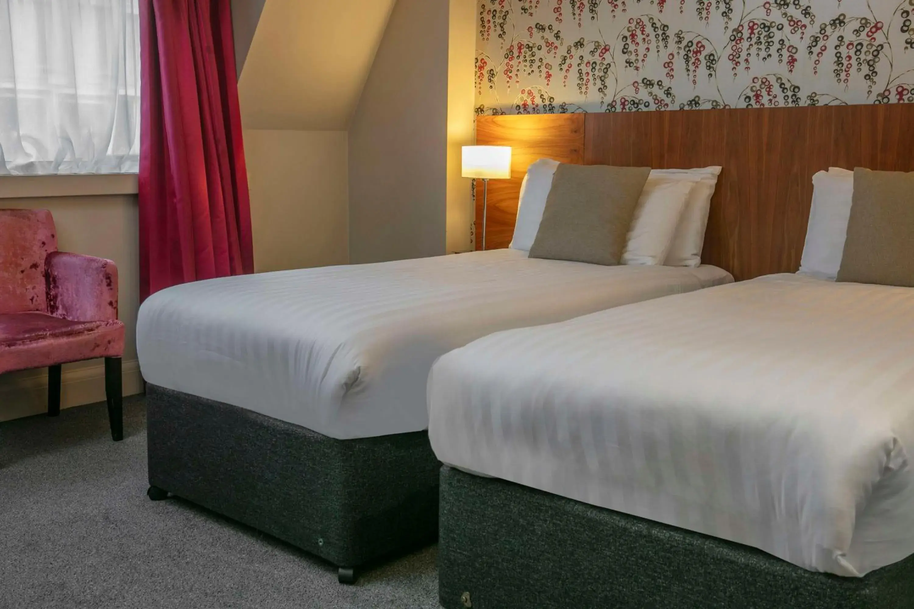 Standard Twin Room in Heywood House Hotel, BW Signature Collection Standard Twin Room in Heywood House Hotel, BW Signature Collection