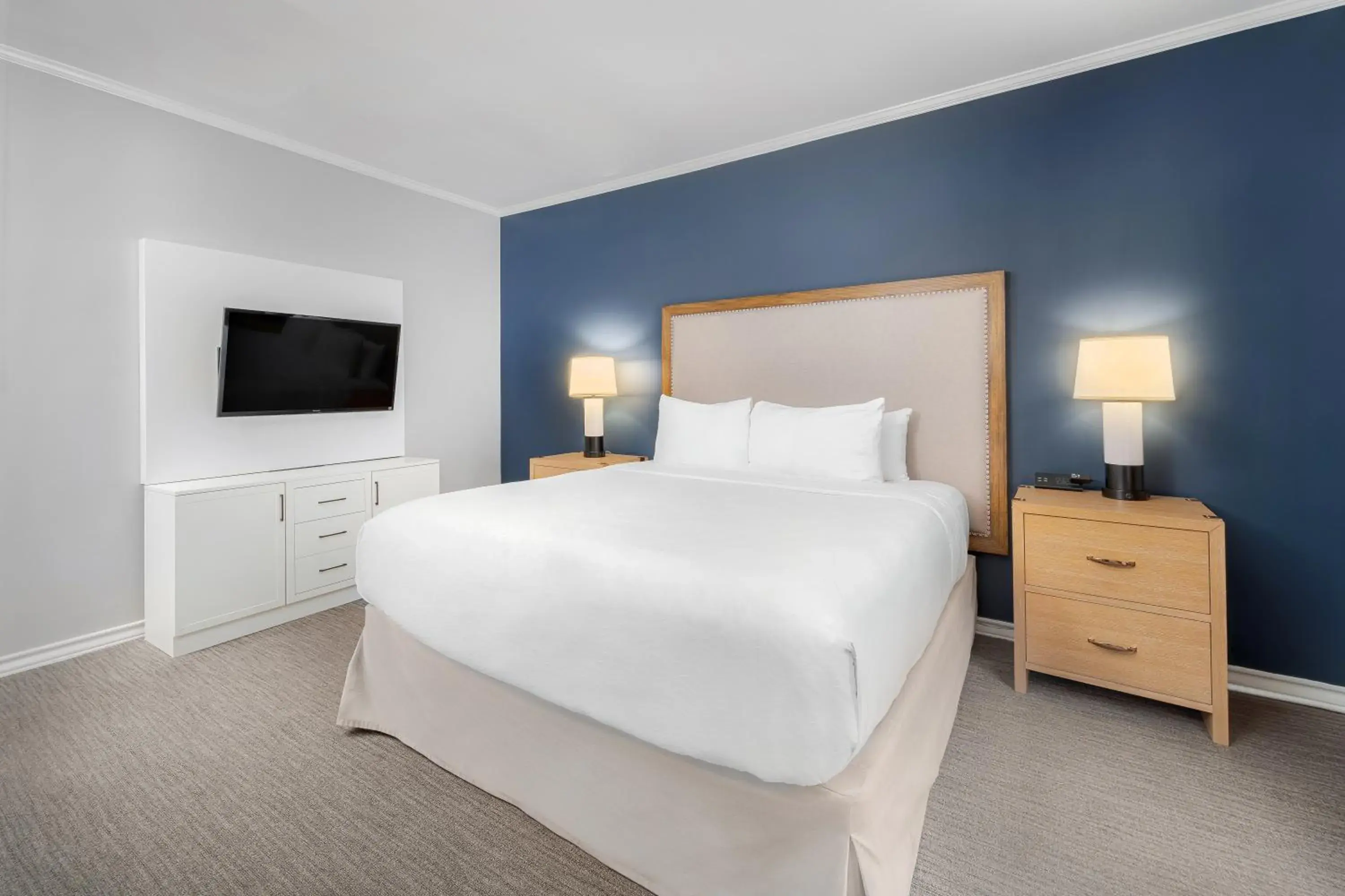 Three-Bedroom Two Bath Palm Villa in Horseshoe Bay Resort Three-Bedroom Two Bath Palm Villa in Horseshoe Bay Resort