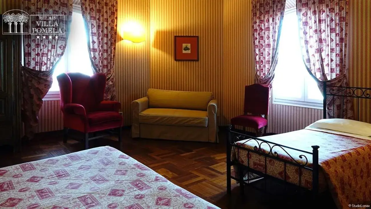 Family Room in Relais Villa Pomela Family Room in Relais Villa Pomela