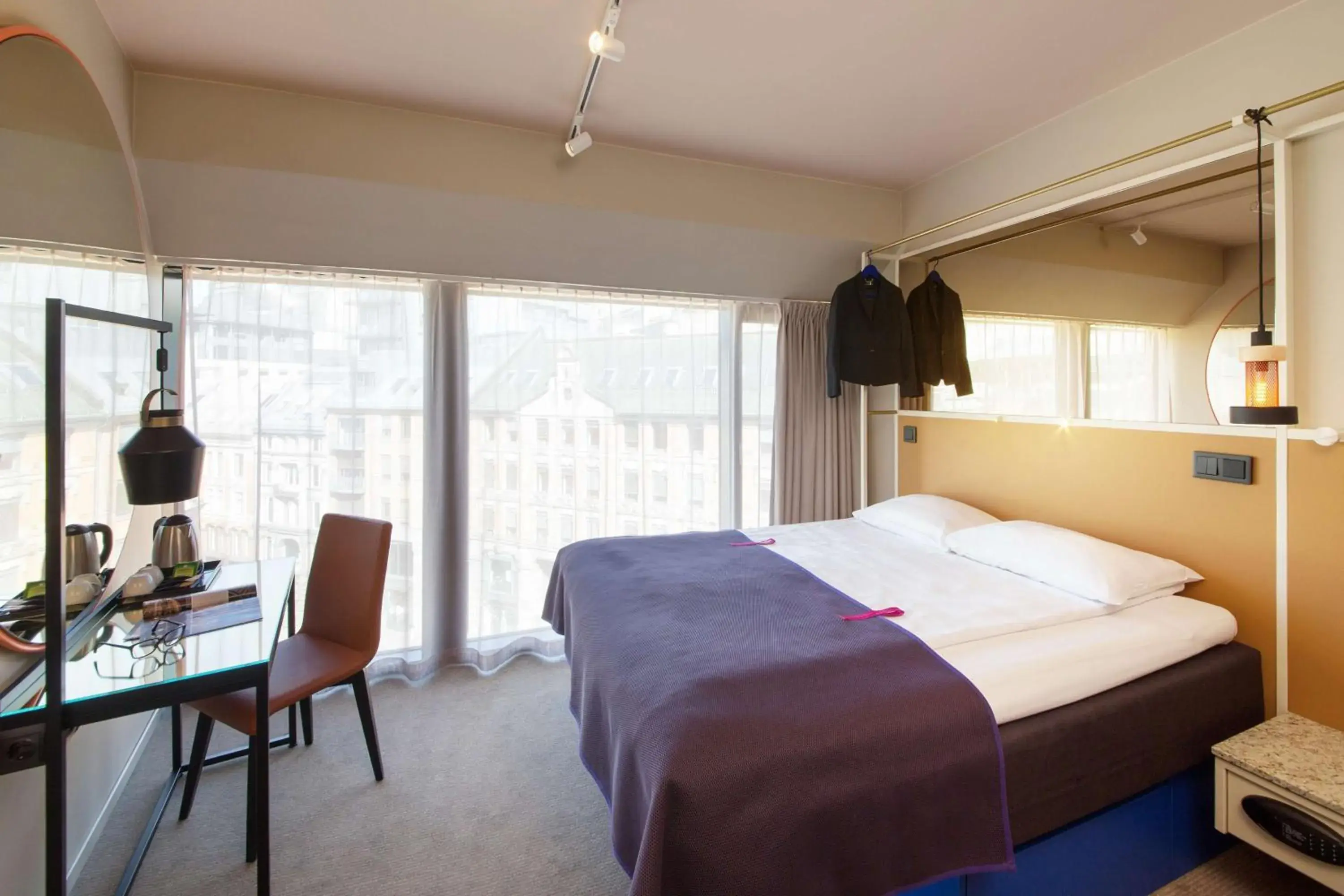 Superior Double Room in Scandic Grensen Superior Double Room in Scandic Grensen