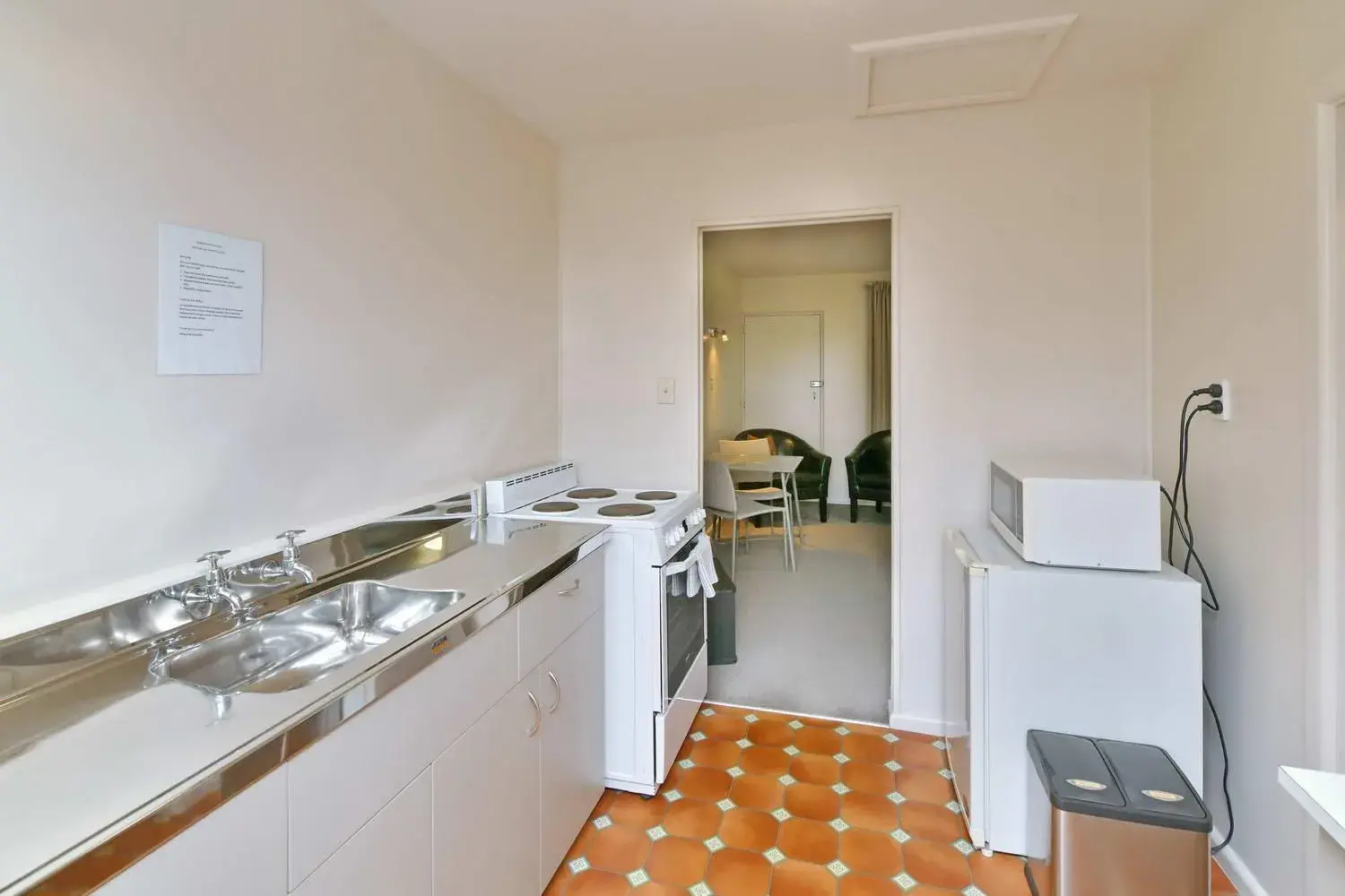 Standard Studio in Wayside Motel Standard Studio in Wayside Motel