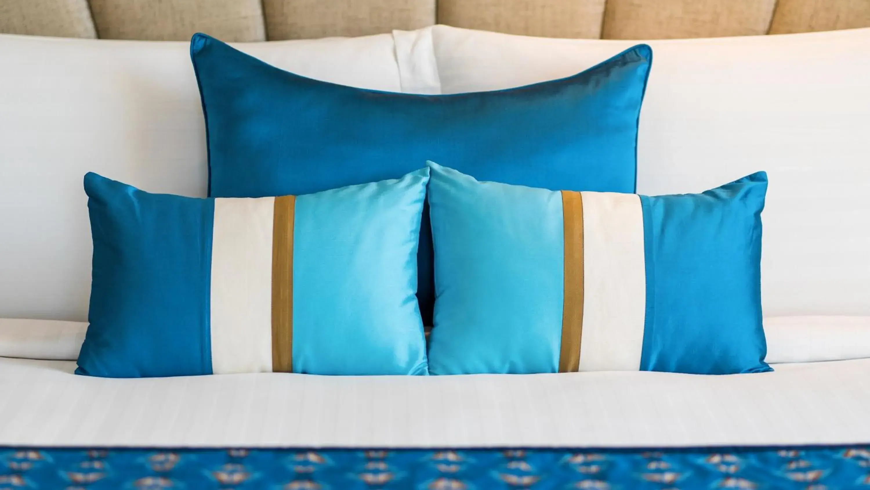 Classic King Room in InterContinental Marine Drive Mumbai by IHG Classic King Room in InterContinental Marine Drive Mumbai by IHG