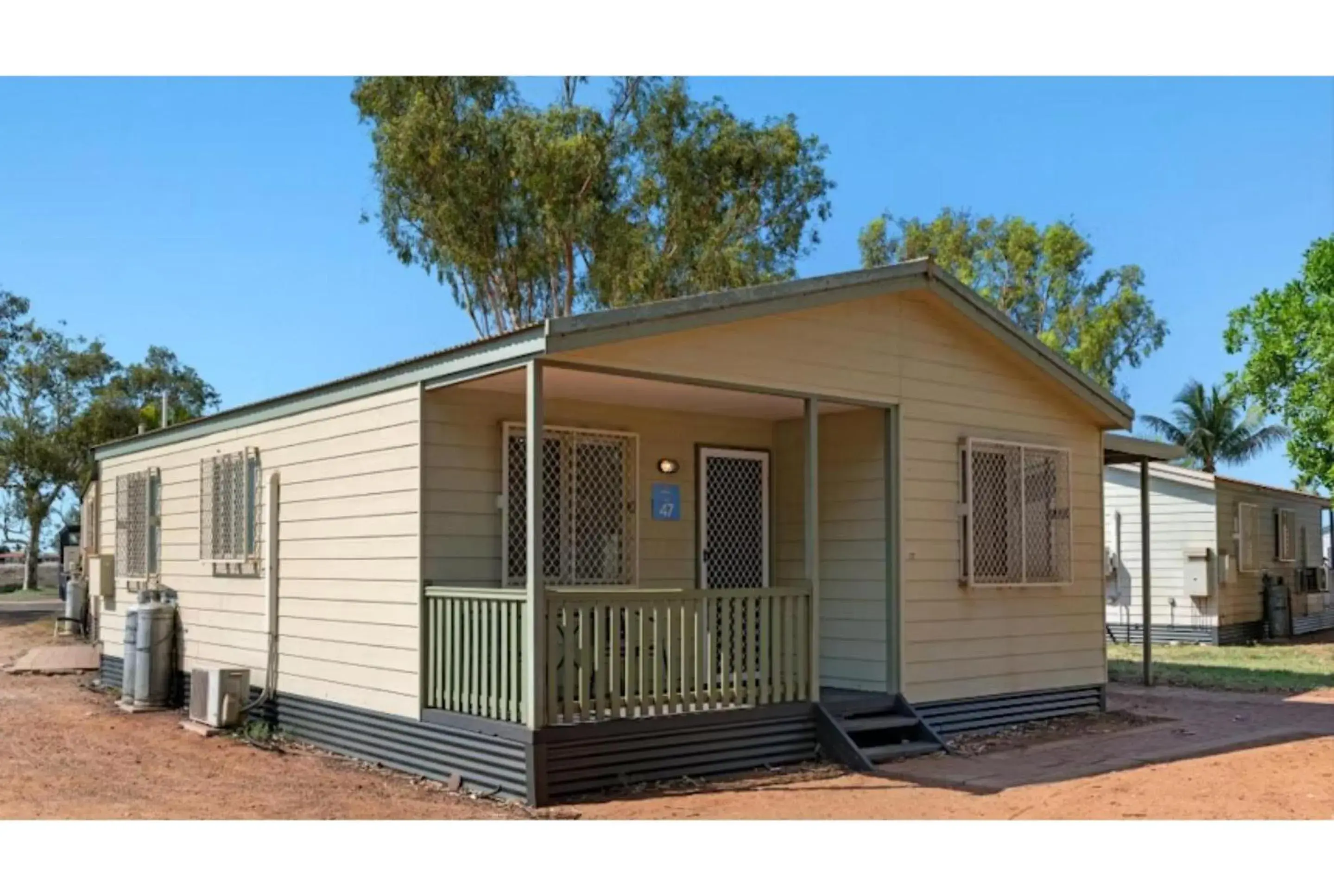 Standard 2 Bedroom Cabin in Discovery Parks - Port Hedland Standard 2 Bedroom Cabin in Discovery Parks - Port Hedland