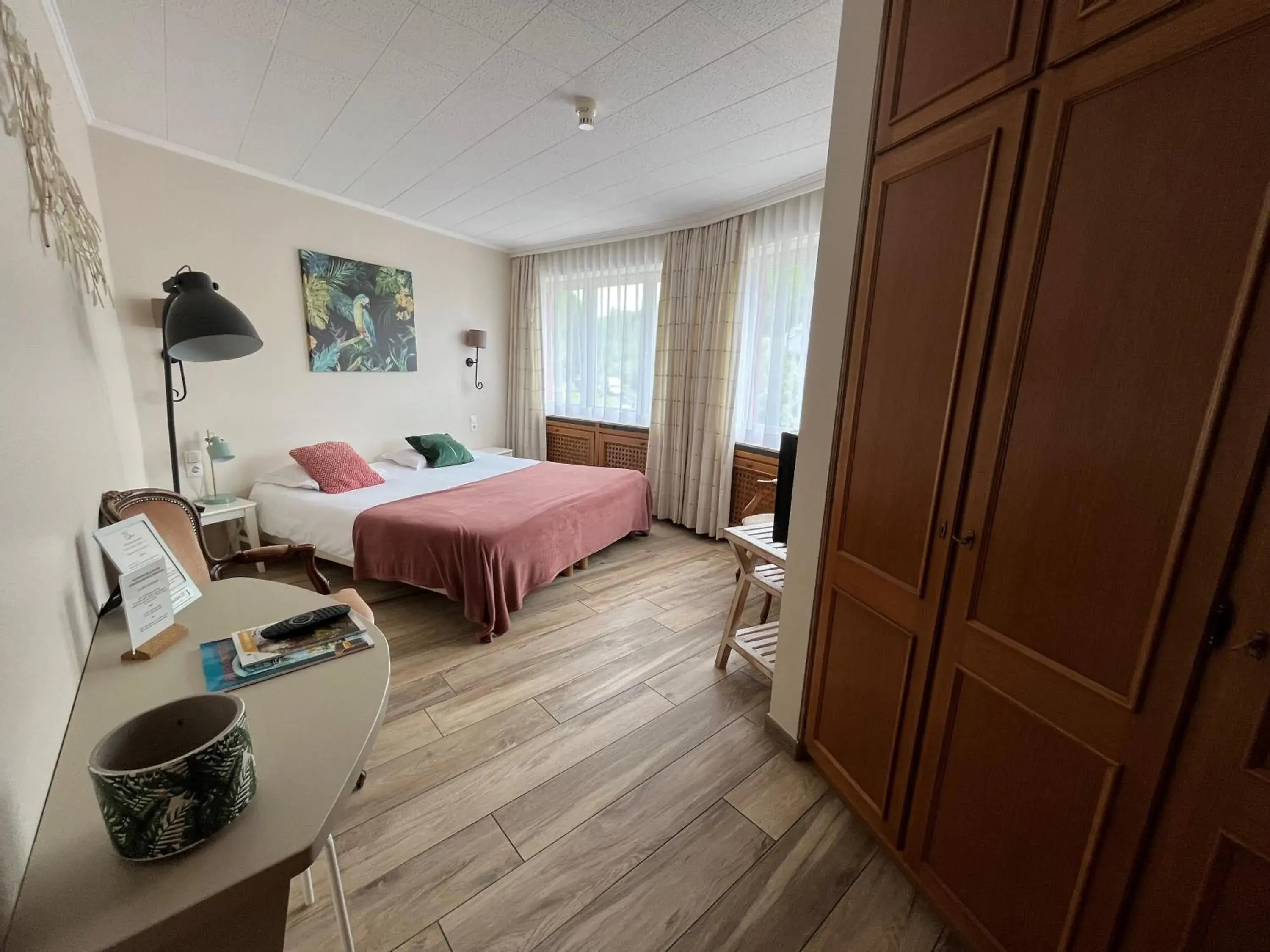 Comfort Double Room in Auberge De La Gaichel Comfort Double Room in Auberge De La Gaichel