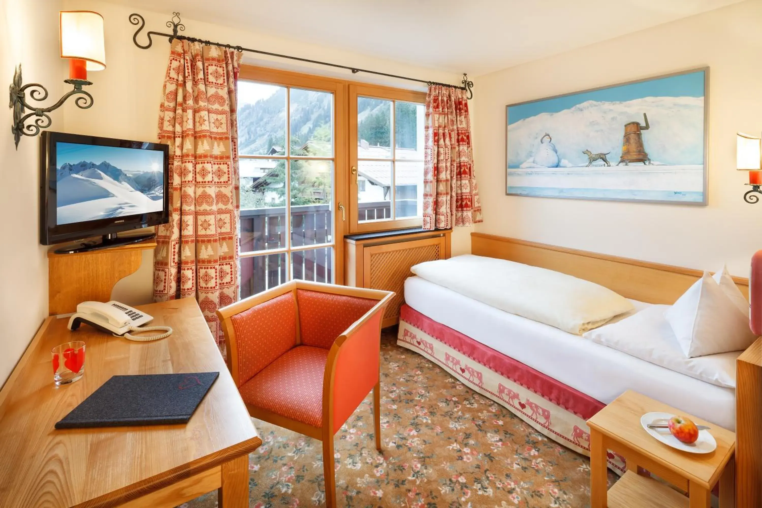 Single Room - single occupancy in Hotel Lech & Residenz Chesa Rosa Single Room - single occupancy in Hotel Lech & Residenz Chesa Rosa