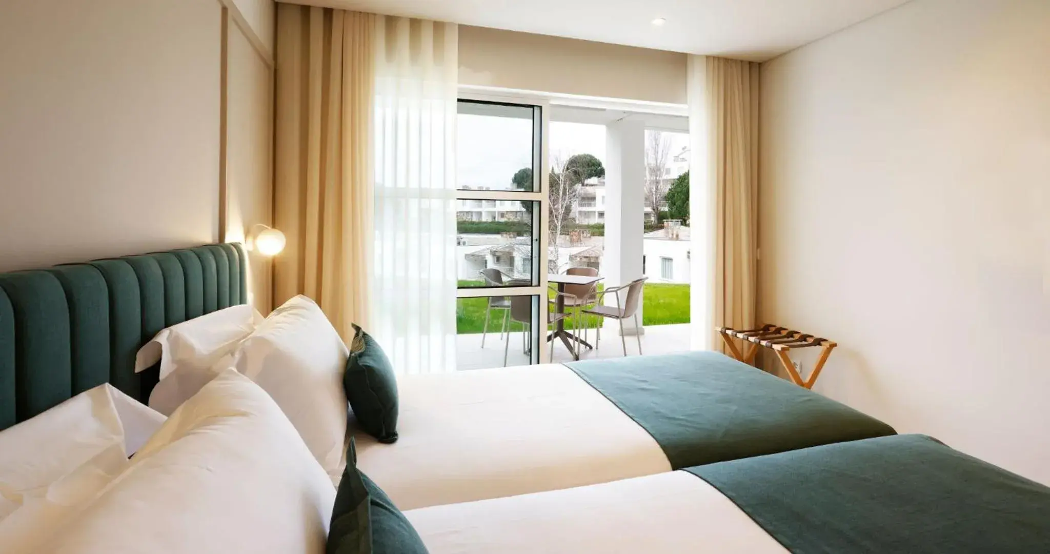 Three-Bedroom Apartment in Montebelo Aguieira Lake Resort & Spa Three-Bedroom Apartment in Montebelo Aguieira Lake Resort & Spa