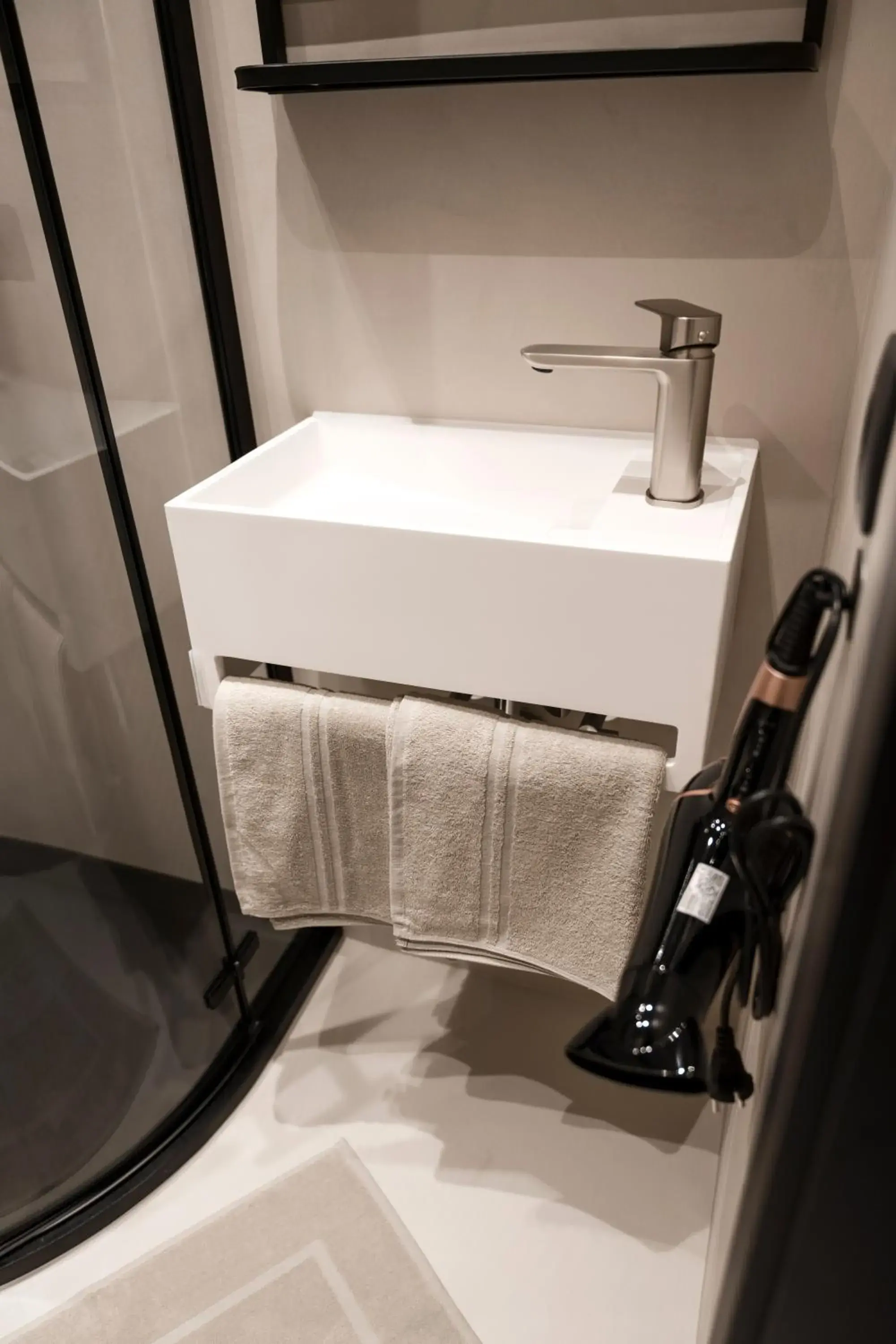 Double Room with Garden View in Hotel Weinhaus Kreuter Double Room with Garden View in Hotel Weinhaus Kreuter