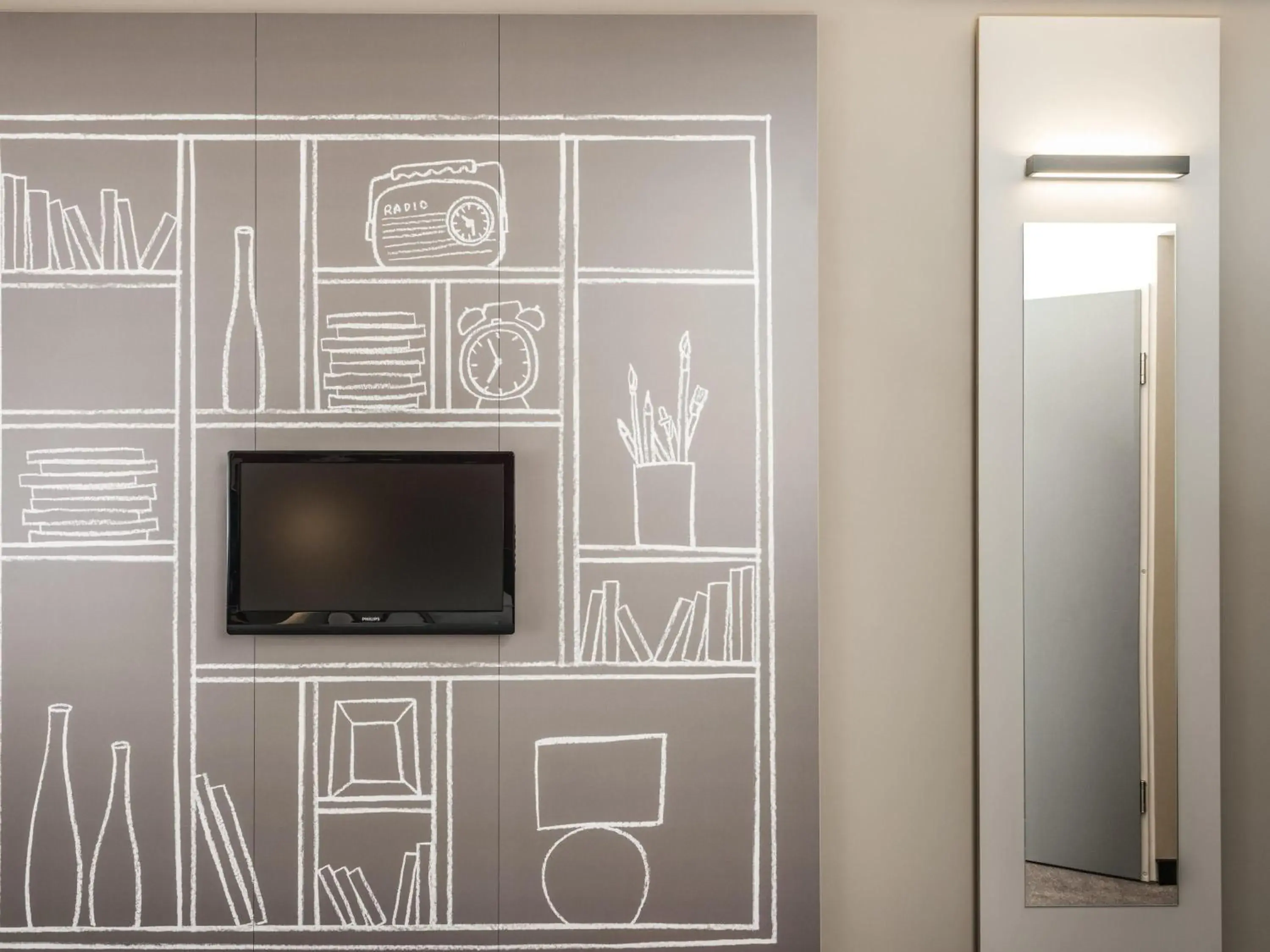 Standard Twin Room in ibis Melun Standard Twin Room in ibis Melun