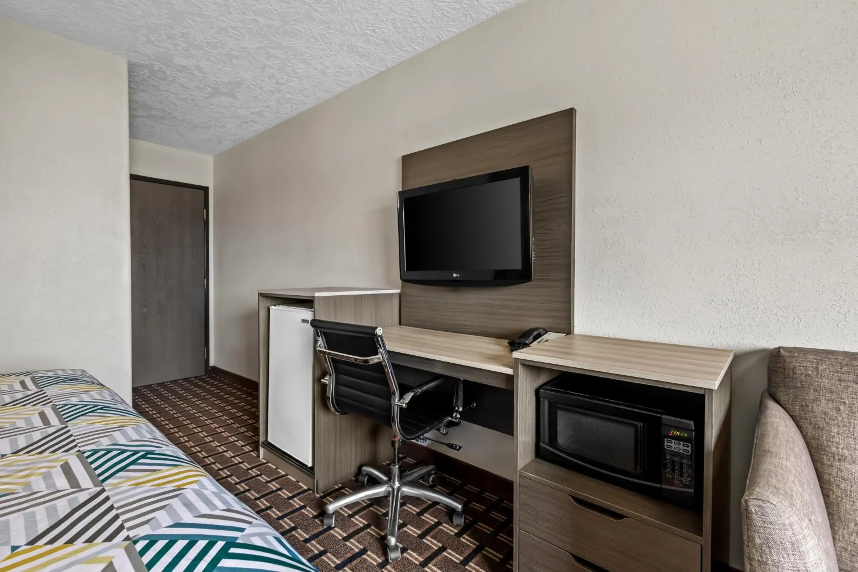 King Room - Disability Access - Non-Smoking in Motel 6 North Sioux City, SD I 29 North King Room - Disability Access - Non-Smoking in Motel 6 North Sioux City, SD I 29 North