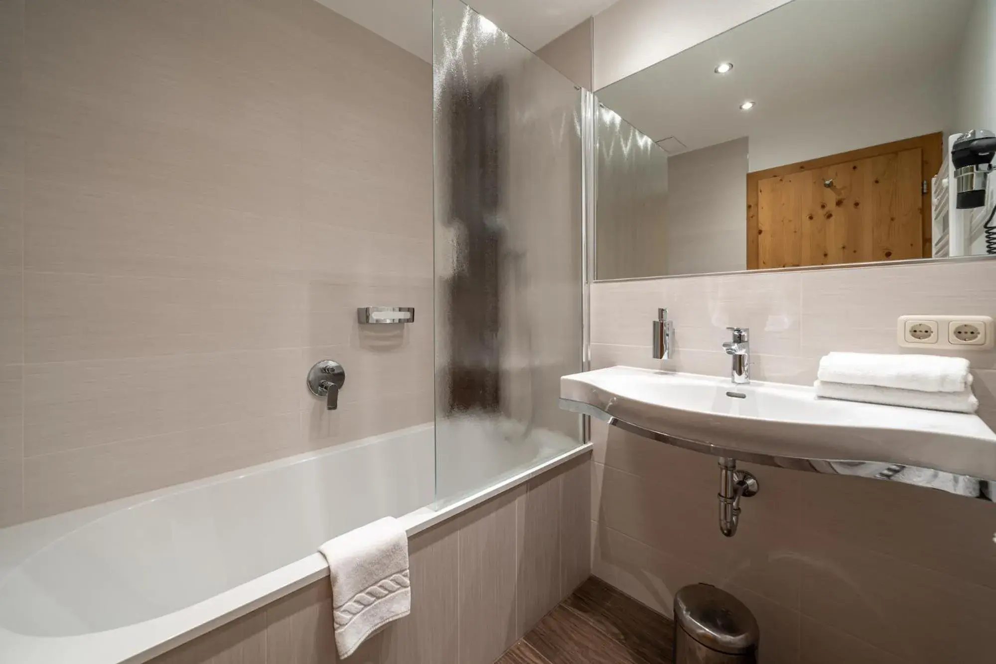 Junior Suite in Hotel Similaun Junior Suite in Hotel Similaun