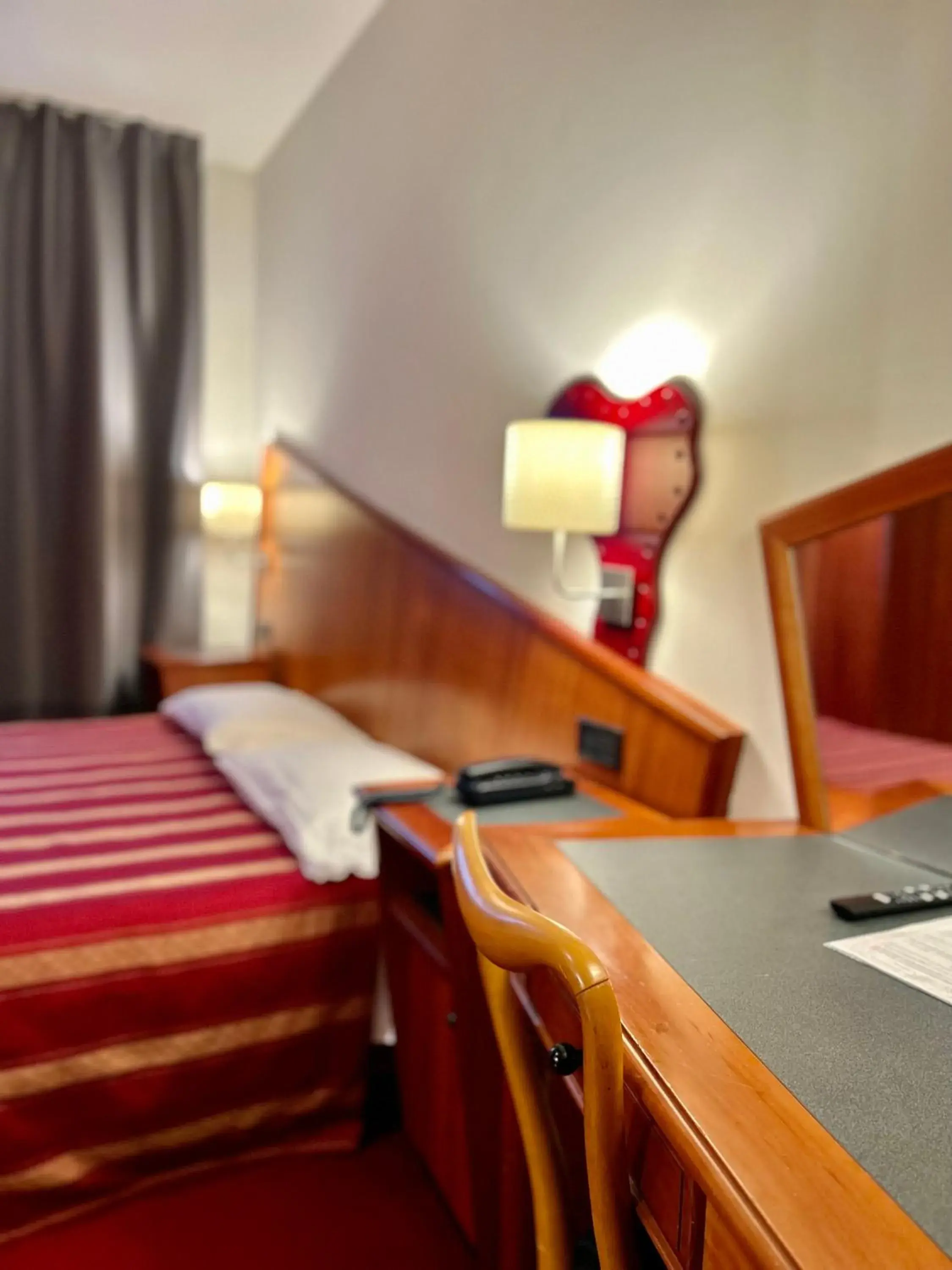 Budget Double or Twin Room - single occupancy in Hotel Due Torri Tempesta Budget Double or Twin Room - single occupancy in Hotel Due Torri Tempesta