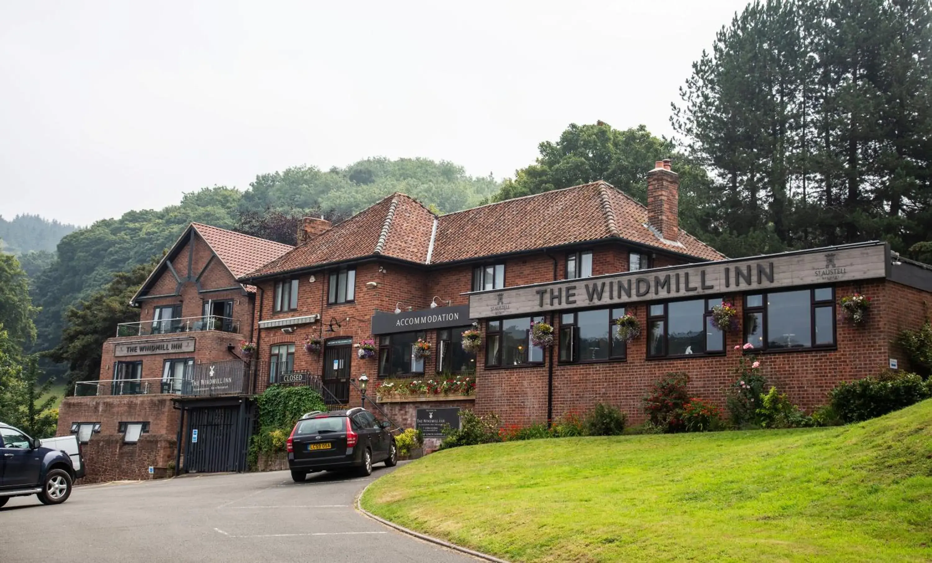 The Windmill Inn The Windmill Inn