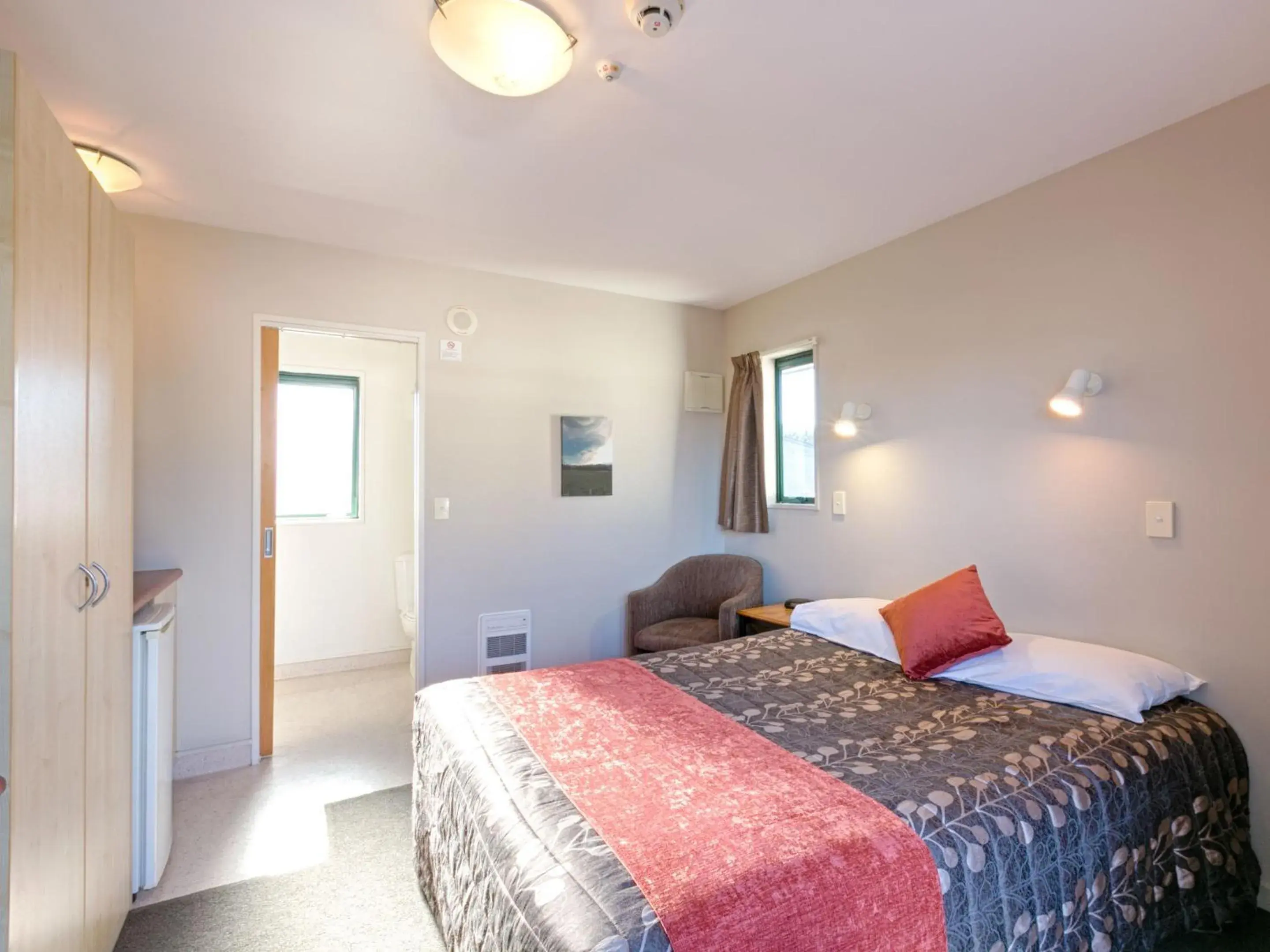 Budget Studio in Bella Vista Hanmer Springs Budget Studio in Bella Vista Hanmer Springs