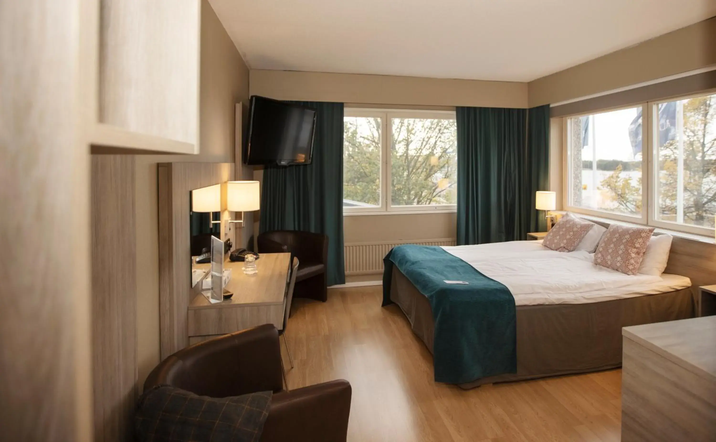 Superior Double Room in Hotel Adlon Superior Double Room in Hotel Adlon