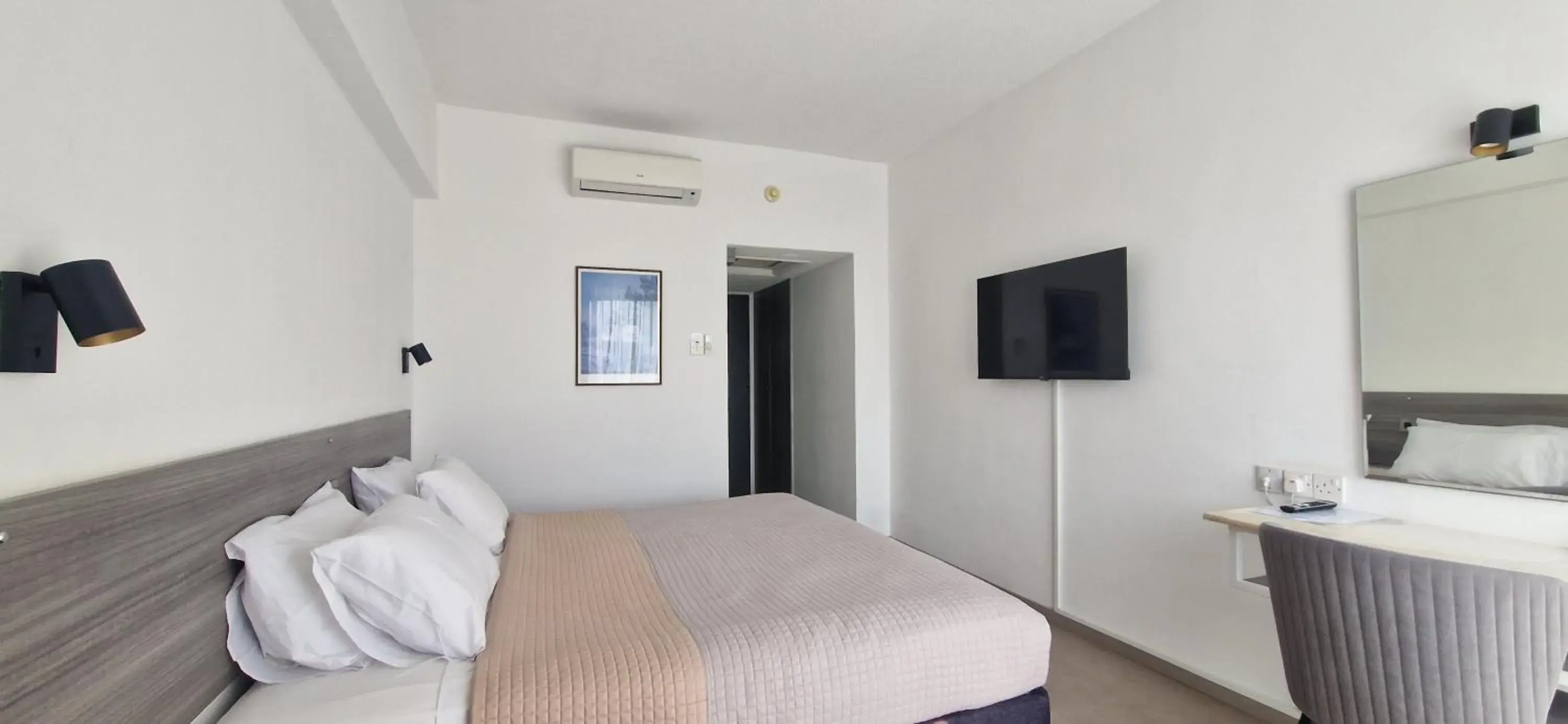 Twin or Double Room in Navarria Blue Hotel Twin or Double Room in Navarria Blue Hotel
