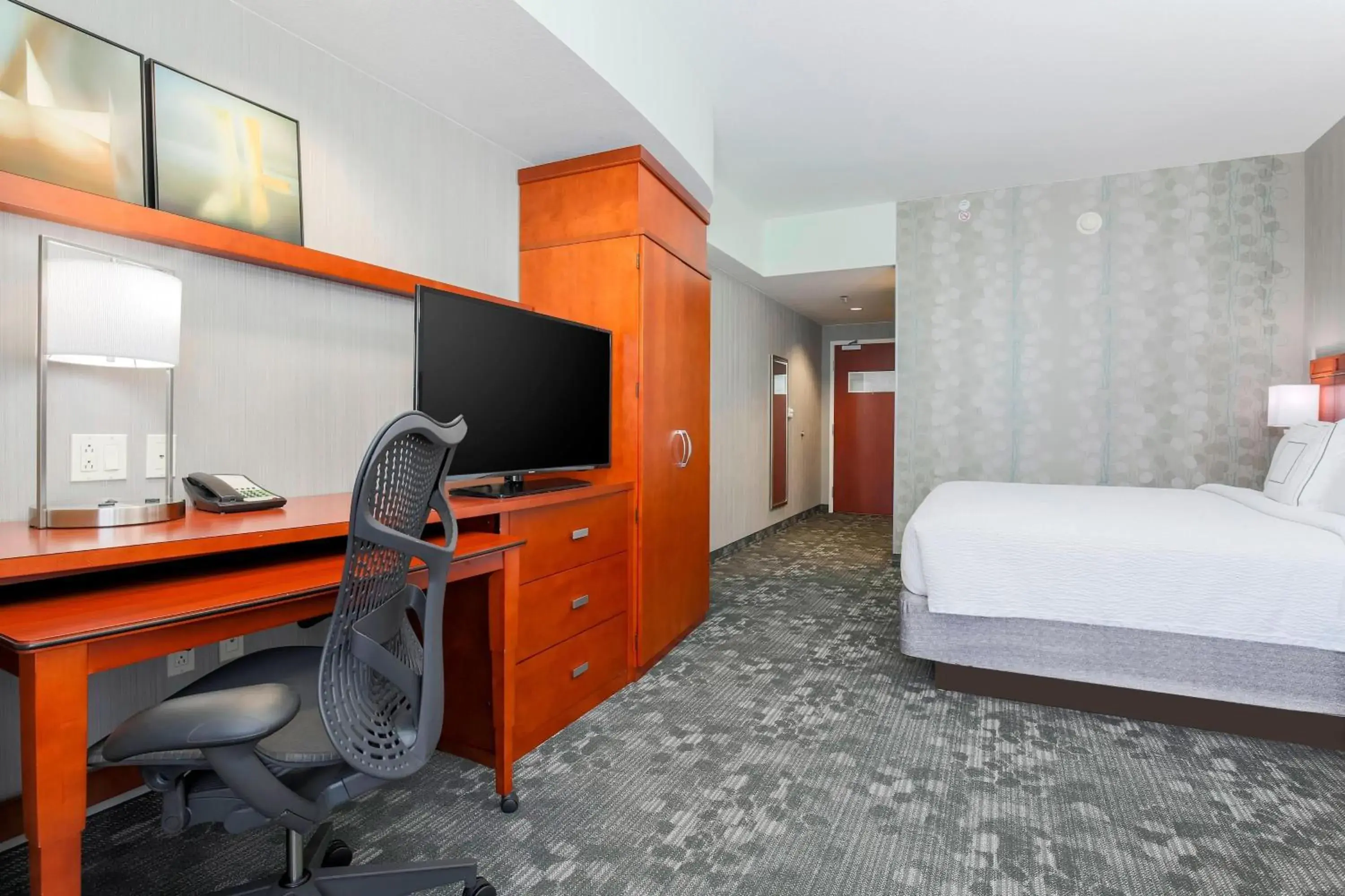 King Room with Sofa Bed in Courtyard by Marriott San Jose Campbell King Room with Sofa Bed in Courtyard by Marriott San Jose Campbell