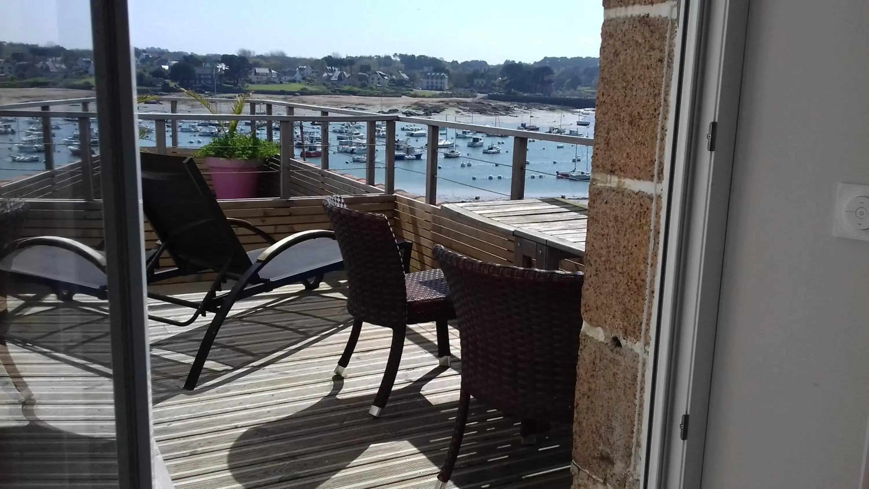 Double Room with Terrace and Sea View in Hôtel des Rochers Double Room with Terrace and Sea View in Hôtel des Rochers