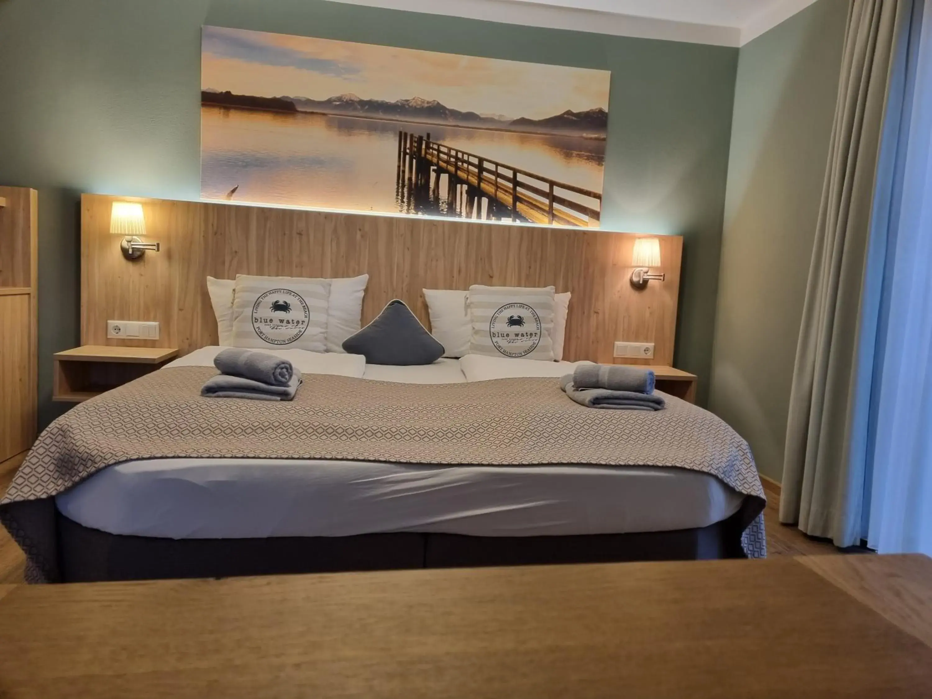 Double Room with Balcony - single occupancy in Gasthof Chiemseefischer Double Room with Balcony - single occupancy in Gasthof Chiemseefischer