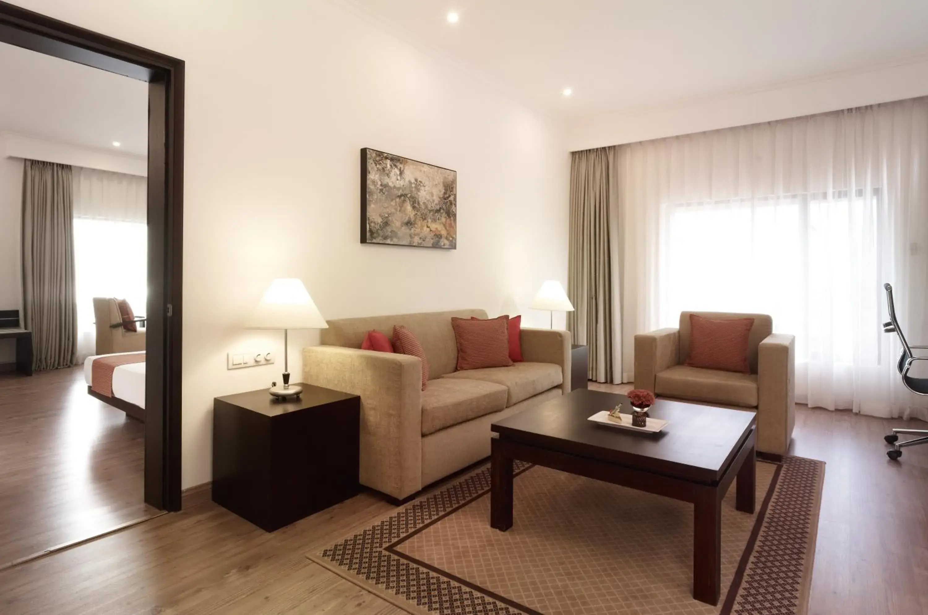 Deluxe Suite with Airport Pick up and Drop off including 15% off on F&B + Spa - single occupancy in Vivanta Colombo, Airport Garden Deluxe Suite with Airport Pick up and Drop off including 15% off on F&B + Spa - single occupancy in Vivanta Colombo, Airport Garden