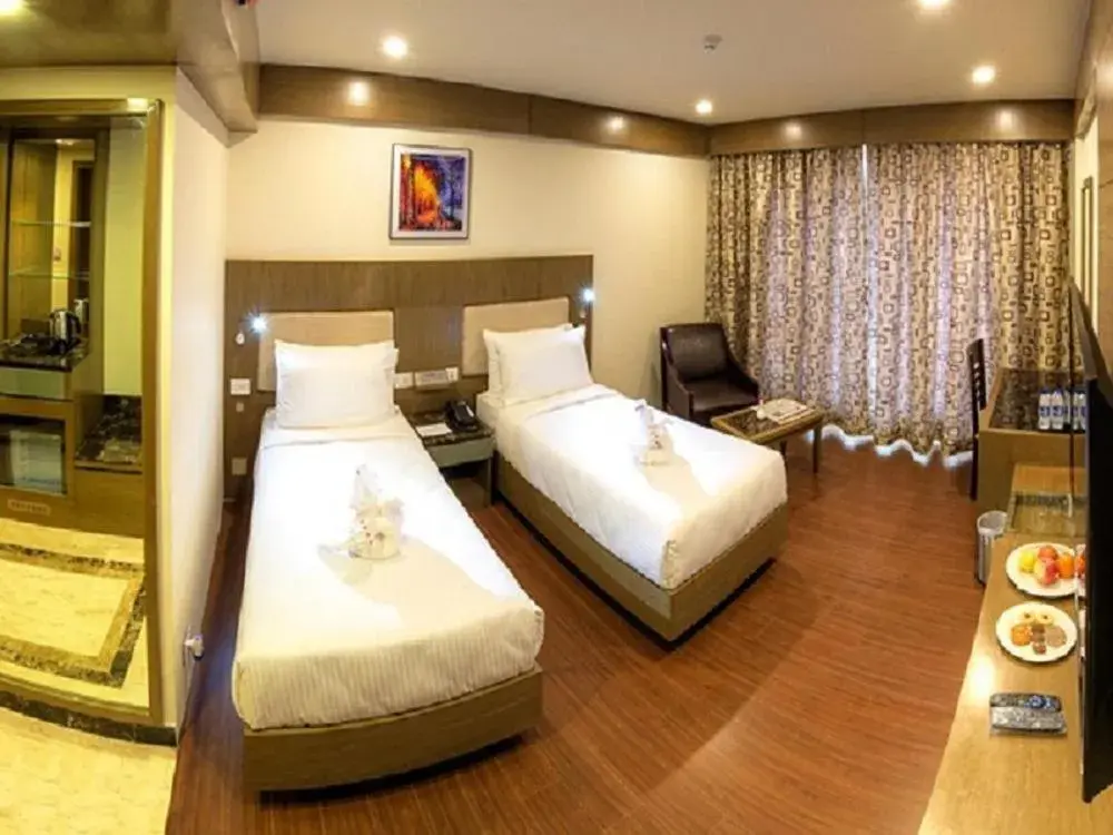 Deluxe Twin Room - single occupancy in Hotel Benzz Park Vellore Deluxe Twin Room - single occupancy in Hotel Benzz Park Vellore
