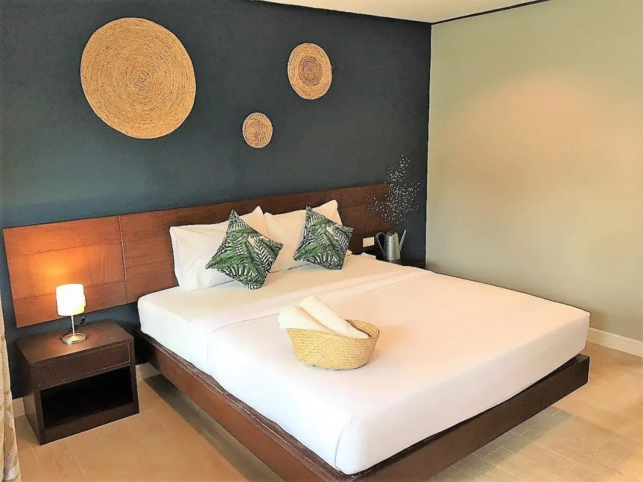 Standard Queen Room in Let's Hyde Pattaya Resort & Villas - Pool Cabanas Standard Queen Room in Let's Hyde Pattaya Resort & Villas - Pool Cabanas